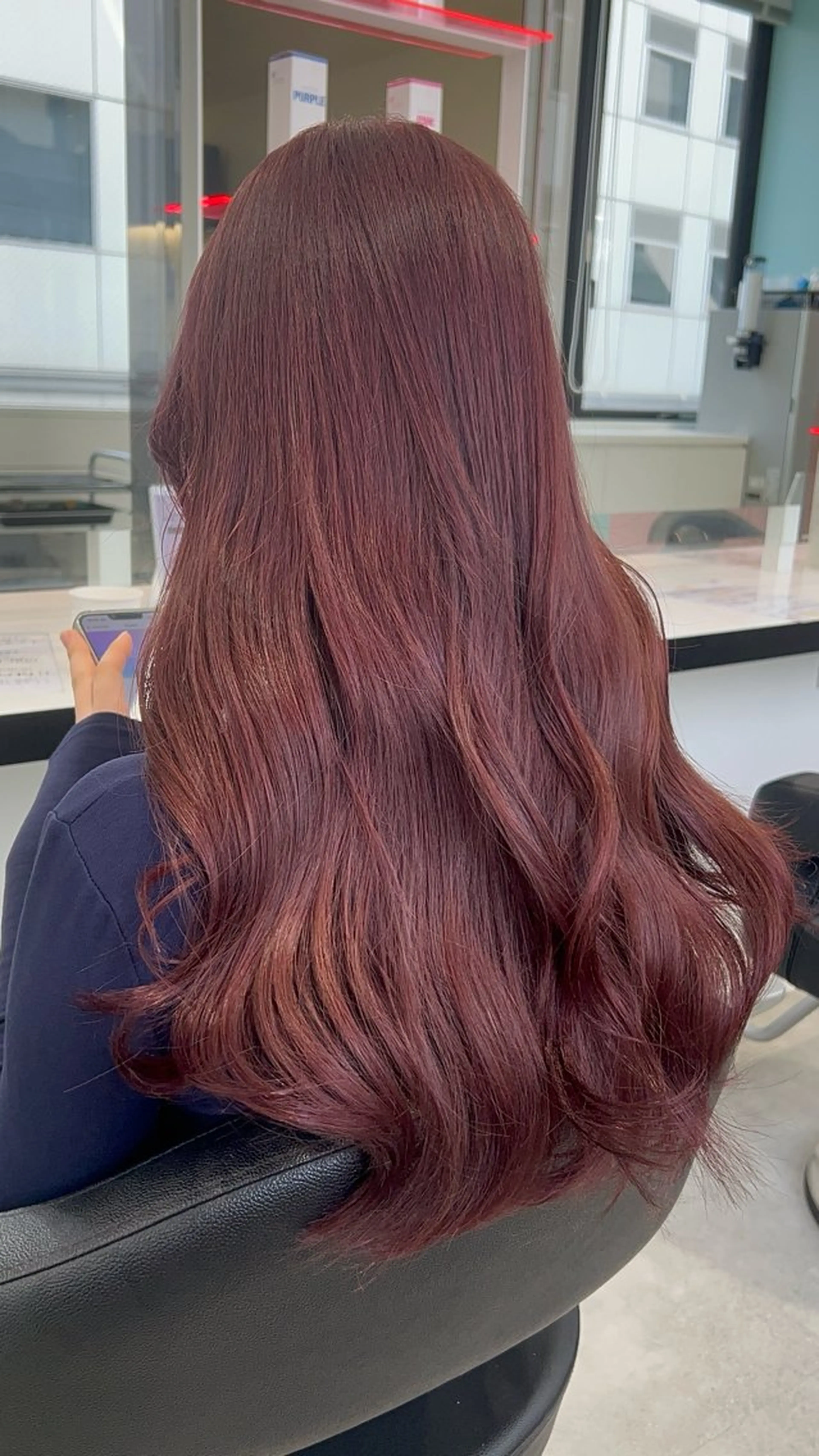 ロング カラー ヘアカラー トリートメント ヘッドスパ 履歴修正屋さん／ ブロンド／ホワイトのヘアスタイル