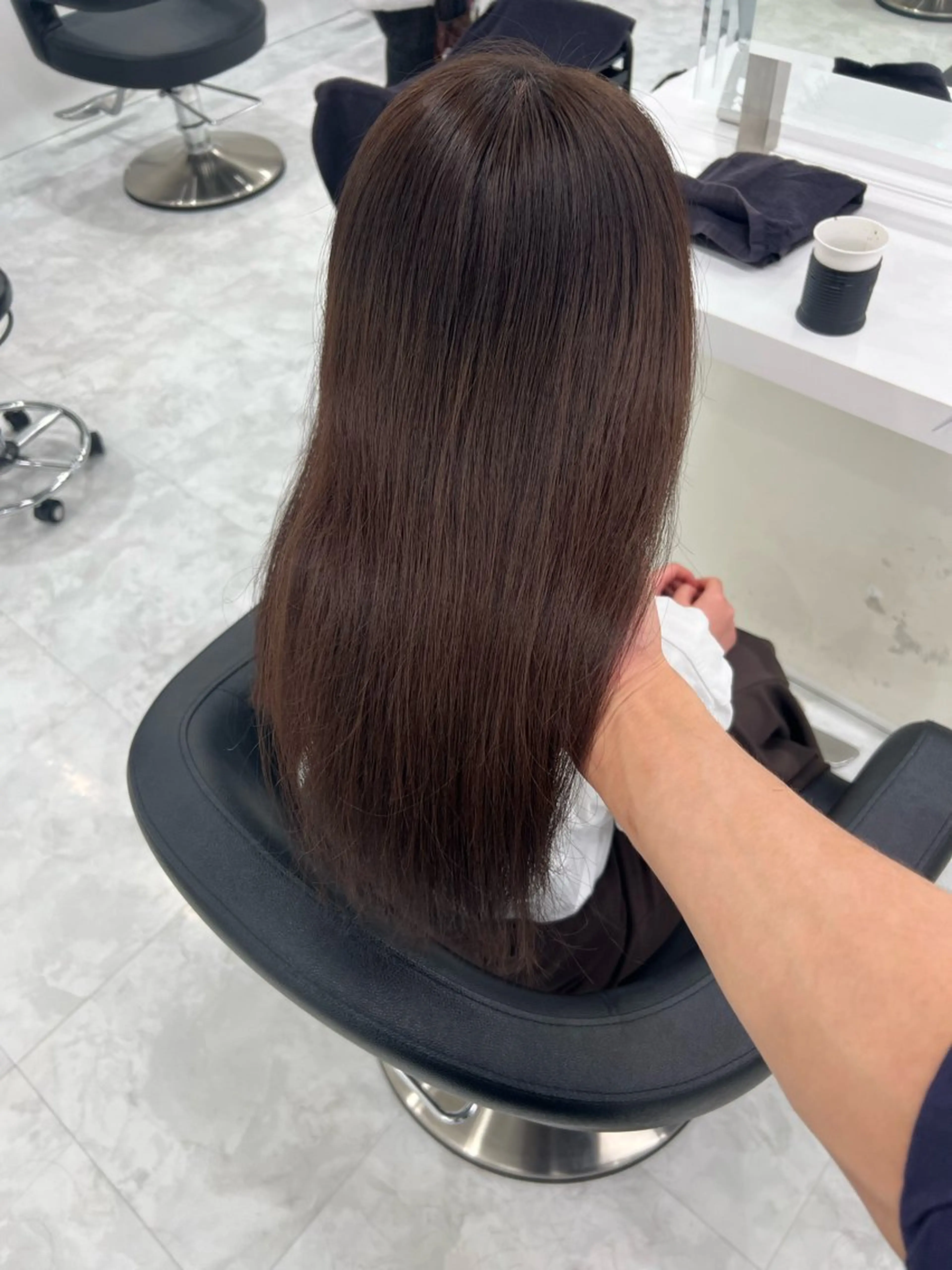 ロング カラー 透明感カラー🫧 レイヤーカットのヘアスタイル