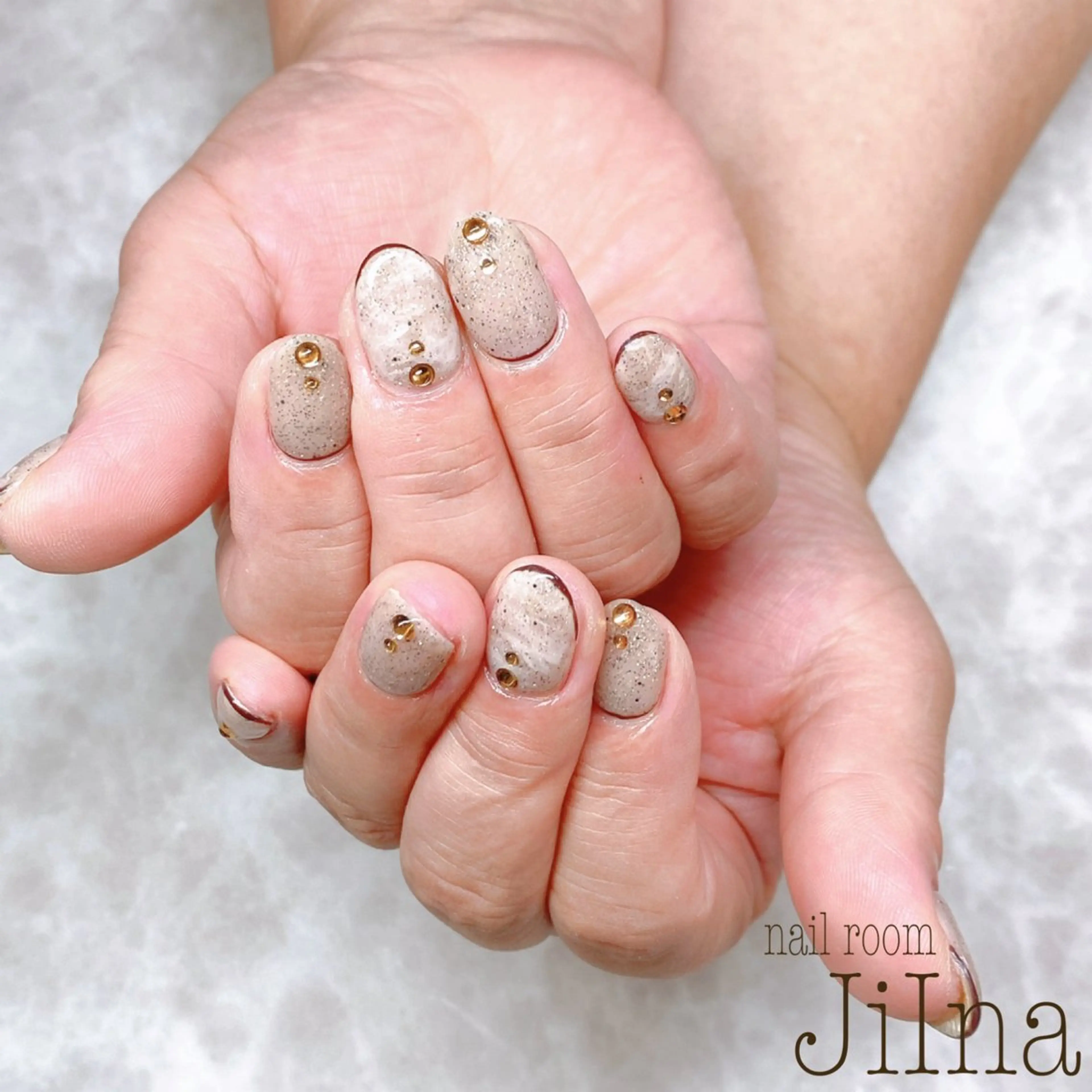 ネイル JiIna nailのネイルデザイン