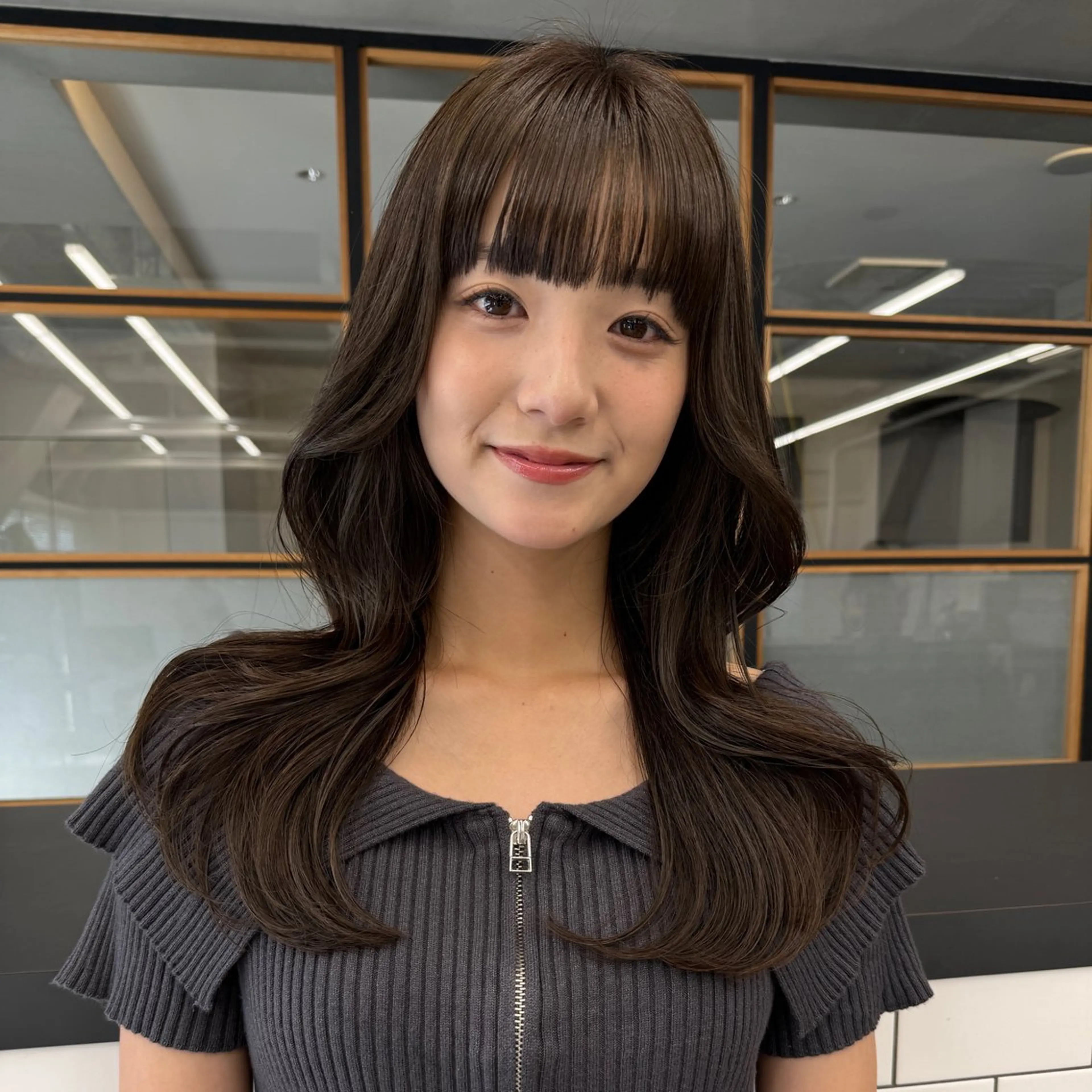 セミロング くびれヘア 韓国風ヘア レイヤーカット 💗韓国ヘア/透明感 💗若菜あいこのヘアスタイル