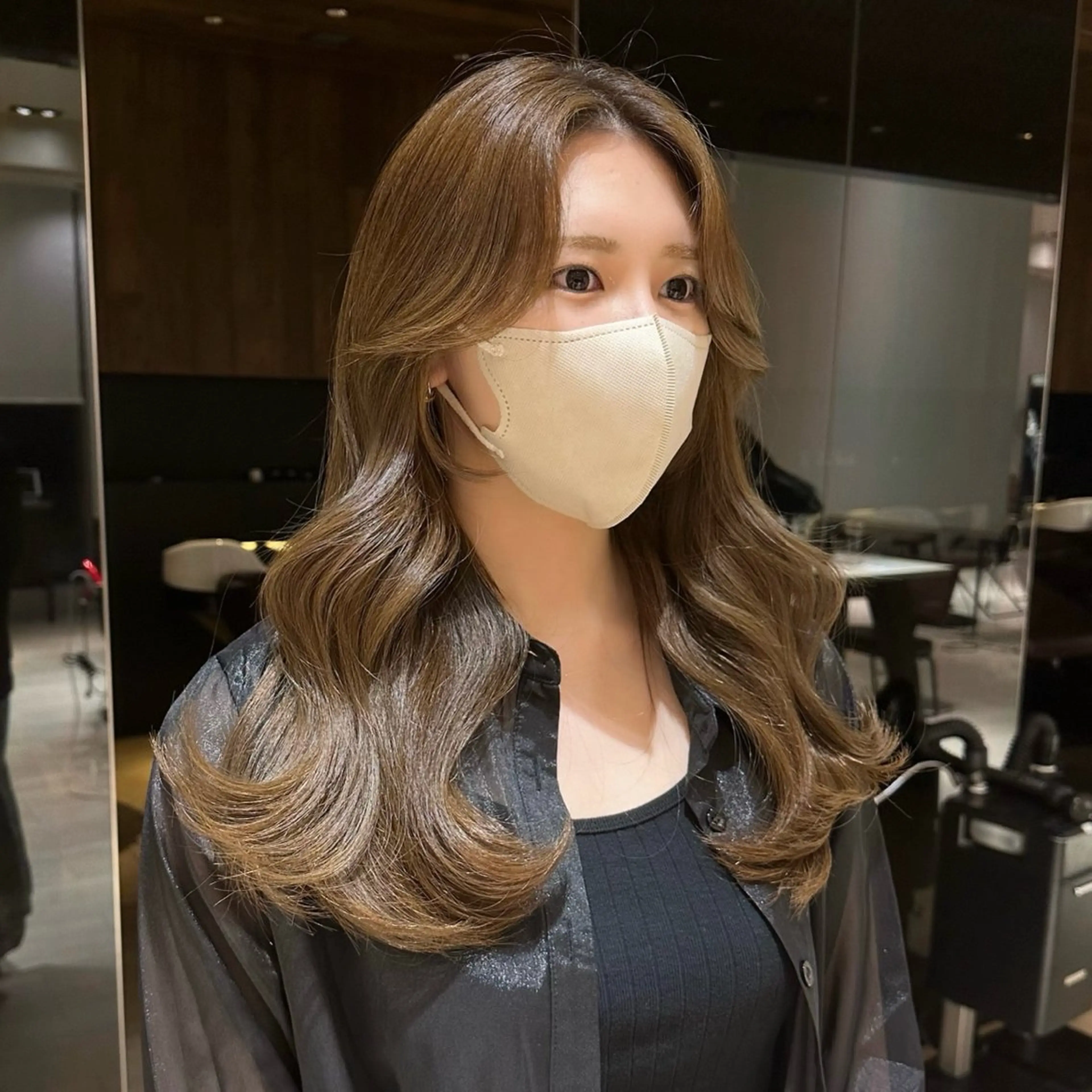 ロング カラー レイヤー/顔周り /透明感🩶高橋大のヘアスタイル