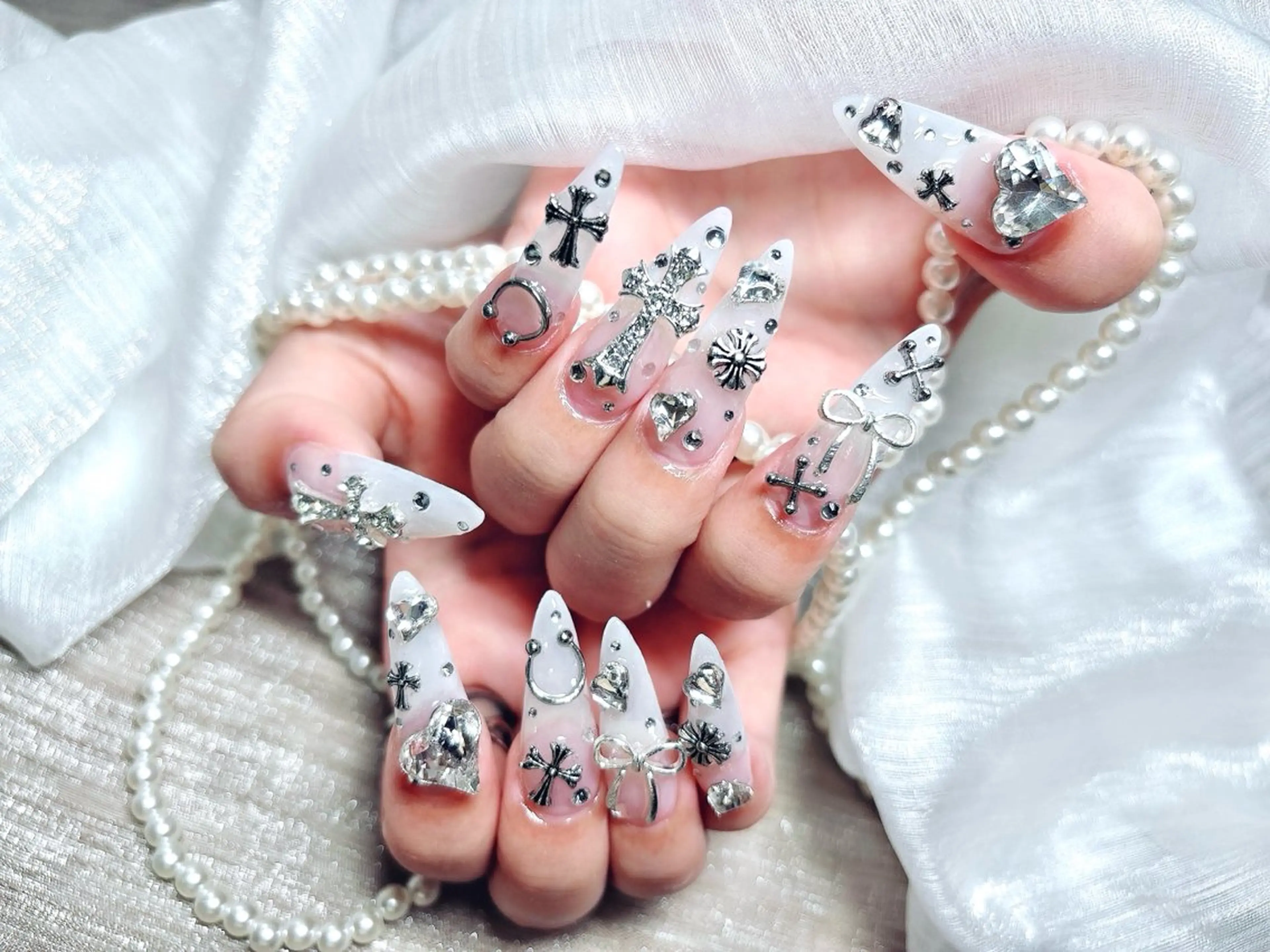 【チップ】持ち込みデザイン180分❣️パーツ付け放題✨¥17500【オフ別】の写真