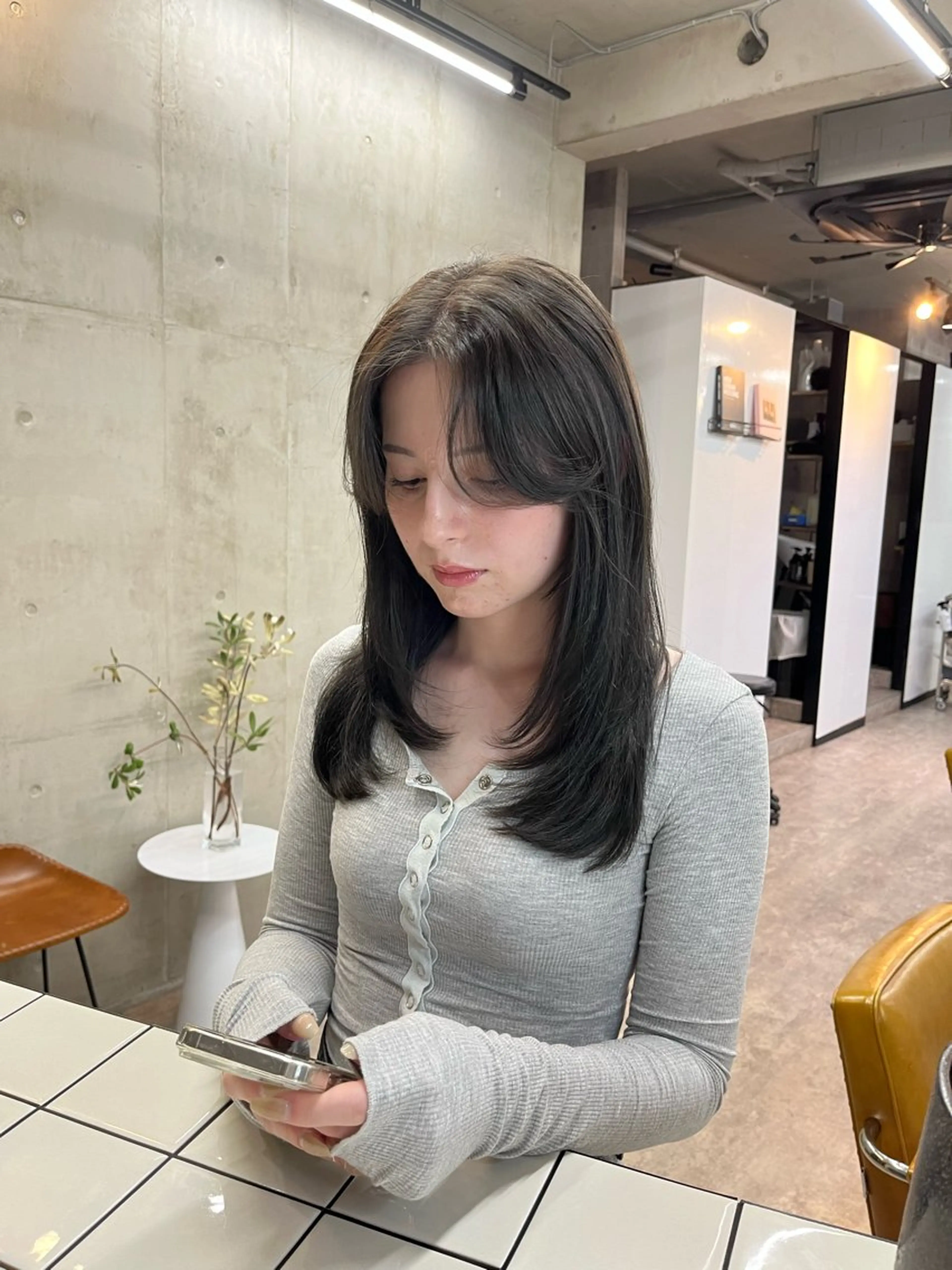 セミロング カラー ベージュカラー ブリーチ ケアブリーチ 透明感カラー ダブルカラー カット 🤎𝐌𝐚𝐨⌇ お悩み解決美容師🤎のヘアスタイル