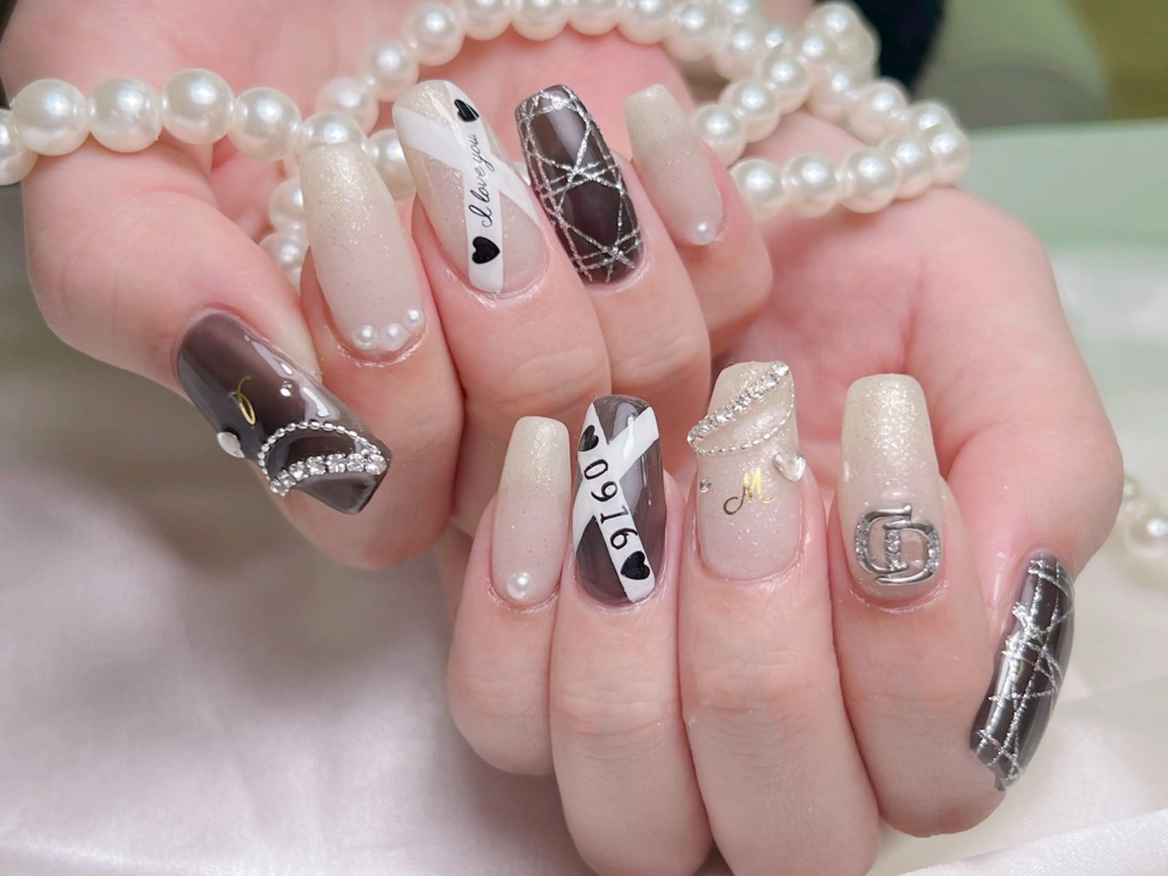 ネイル ハンドネイル lucky nail 歌舞伎町のネイルデザイン