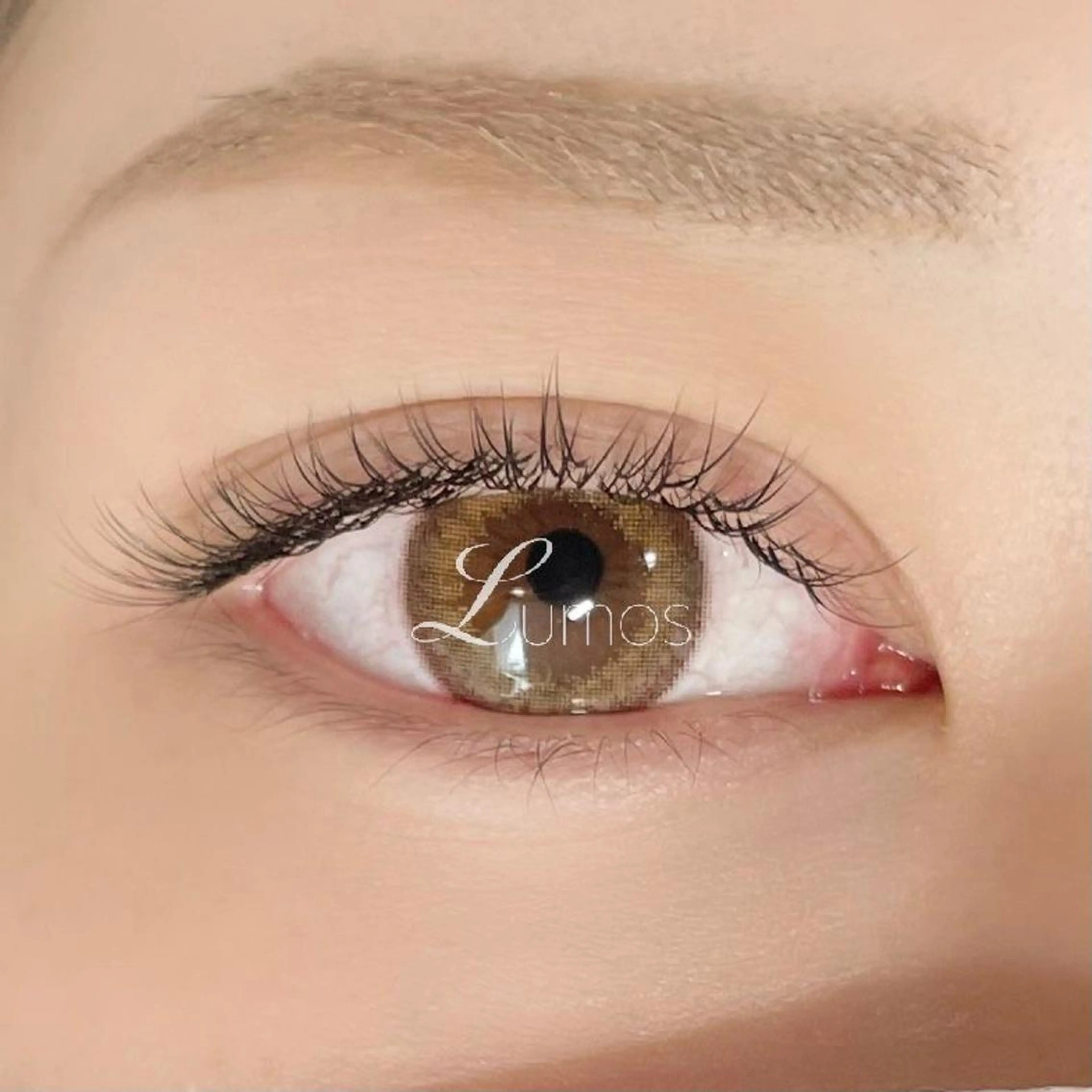 マツエク・マツパ フラットラッシュ マツエク Lumos Ayakaのマツエク・マツパデザイン