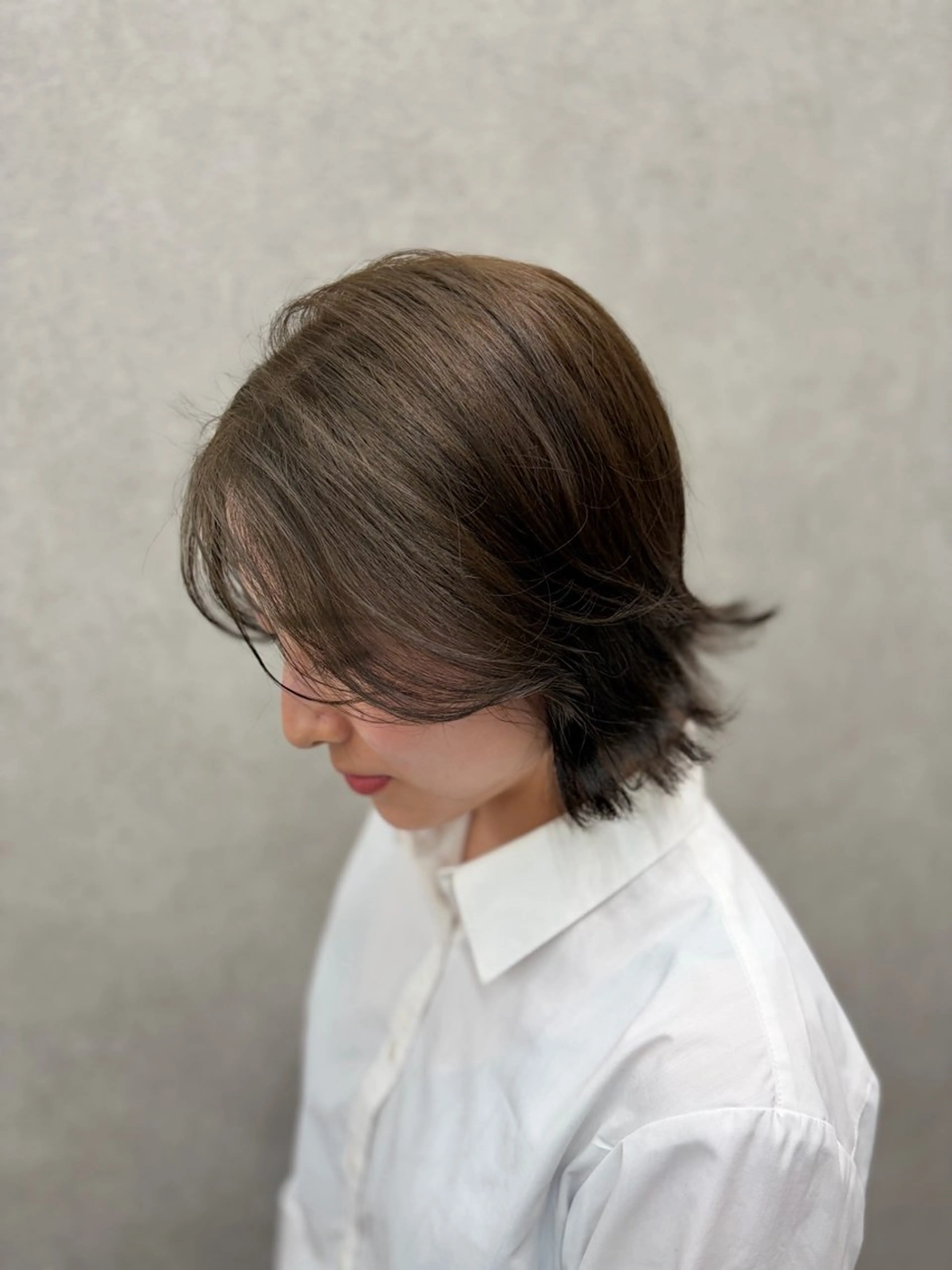 ショート ヘアカラー 坂上 実里のヘアスタイル