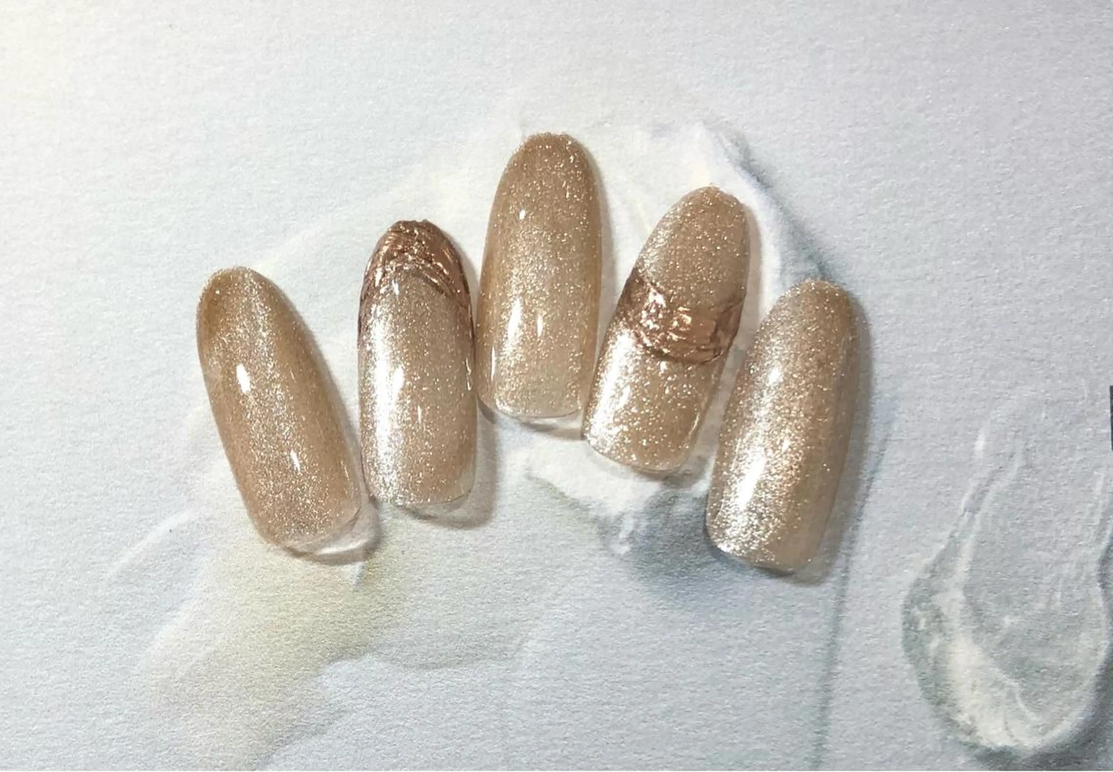 ネイル マグネットネイル ワンカラーネイル Ｈ3（エイチスリー）所属・H3 hitoのネイルデザイン