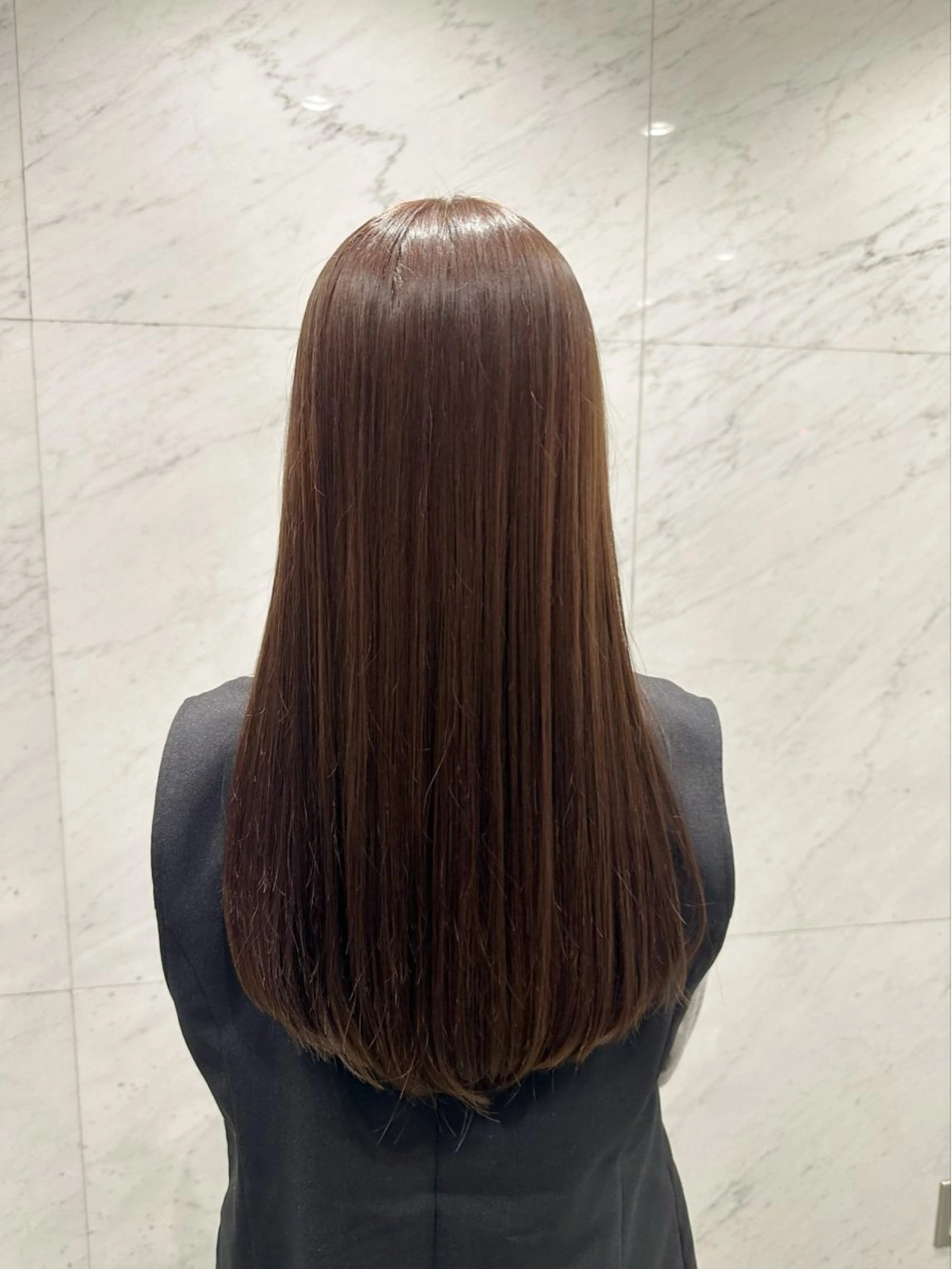 ロング カラー ヘアカラー トリートメント 古田 昂也のヘアスタイル