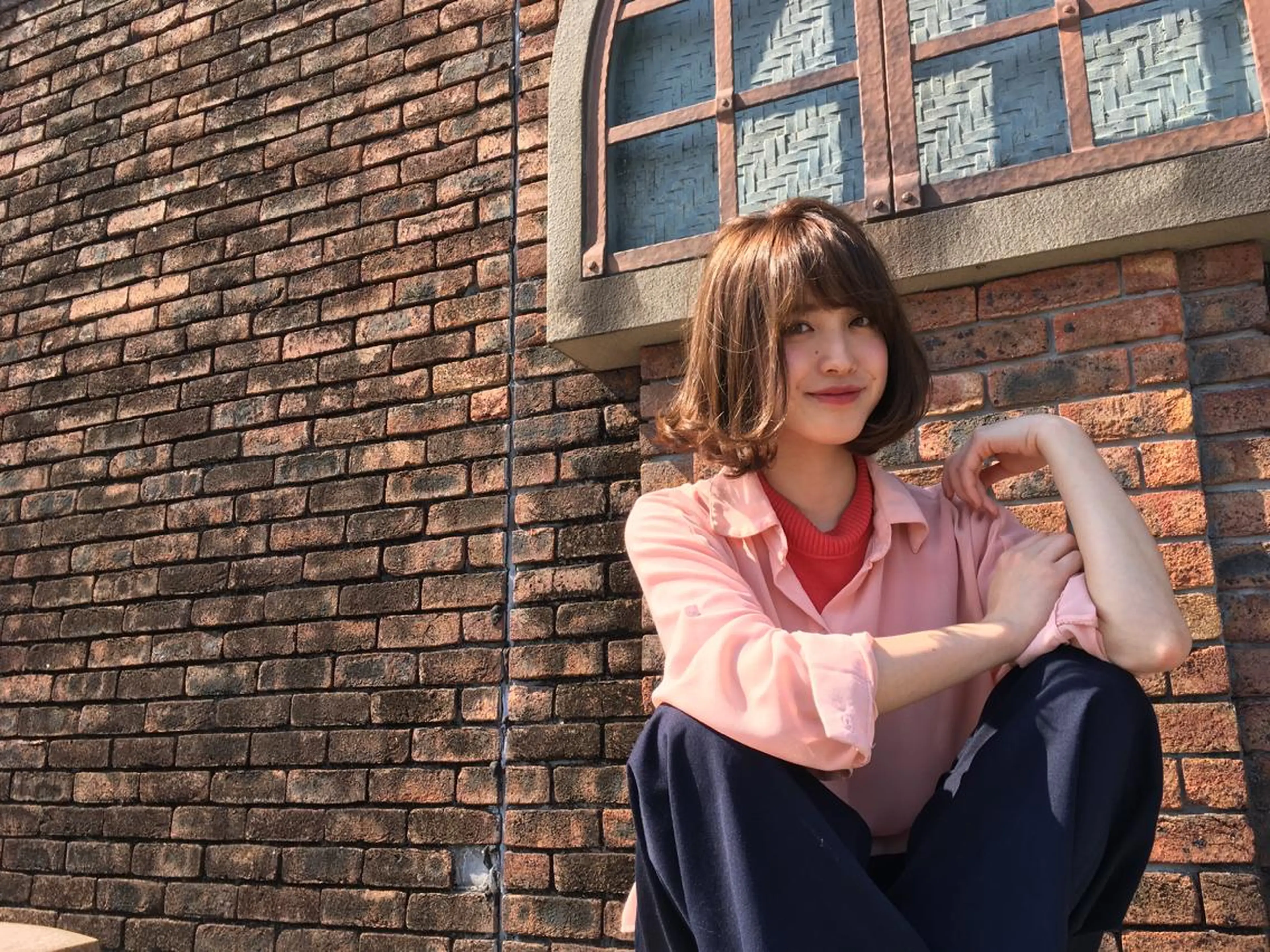 ミディアム ボブ 菅野 恵のヘアスタイル