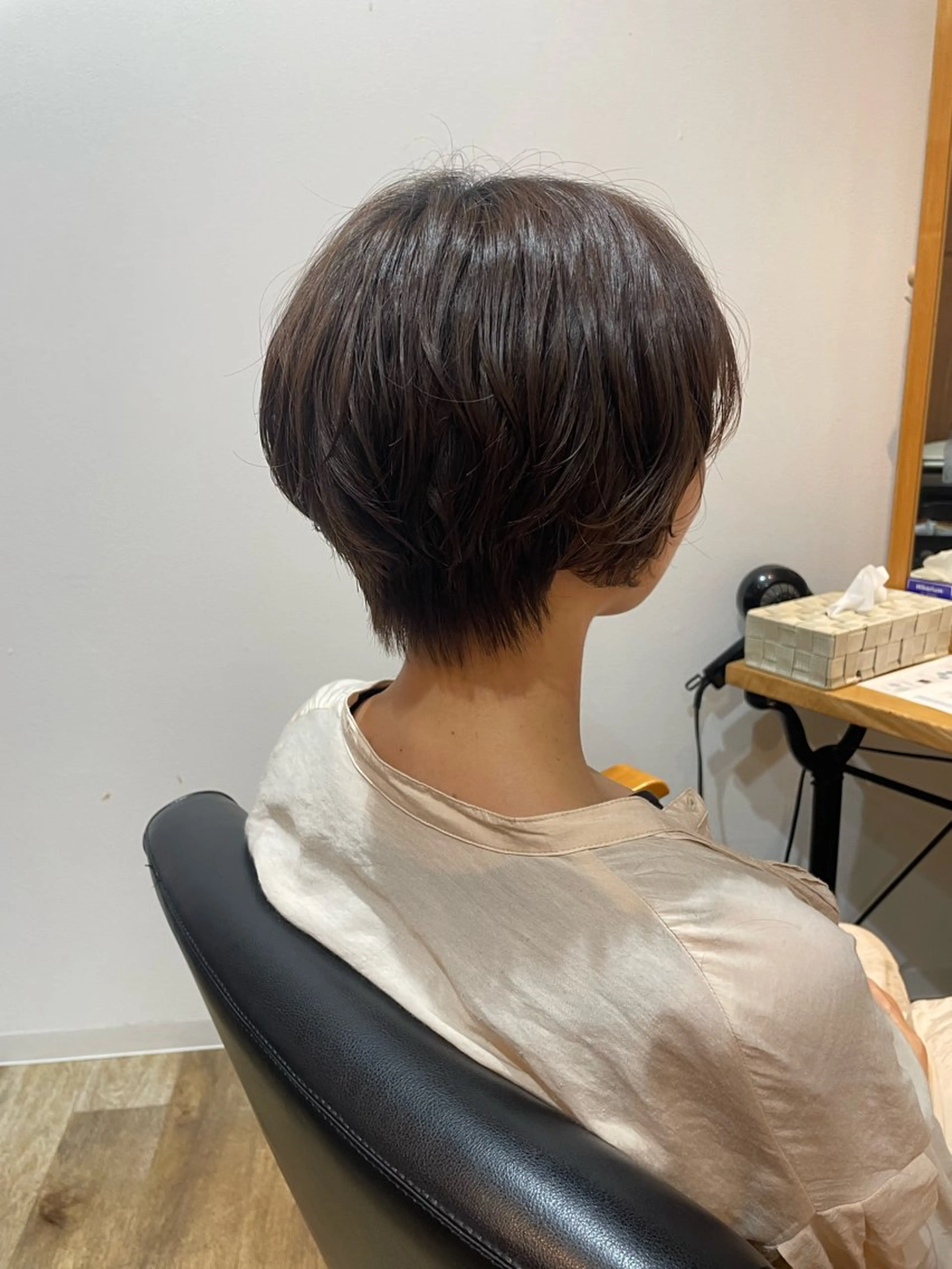 ショート パーマ ショートヘア 横田 愛梨のヘアスタイル