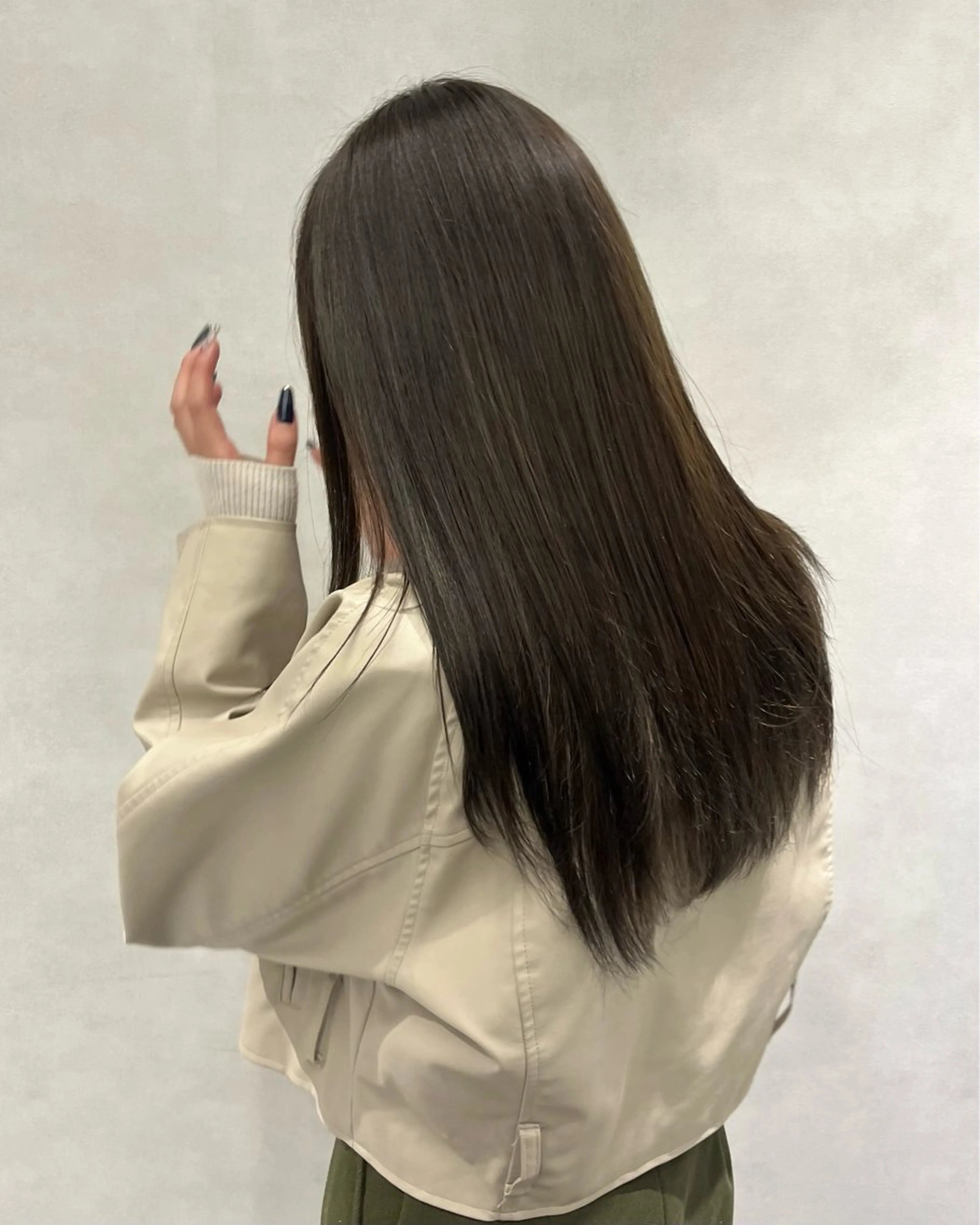 ロング カラー グレージュ 寺川留以 /カットモデル募集中のヘアスタイル