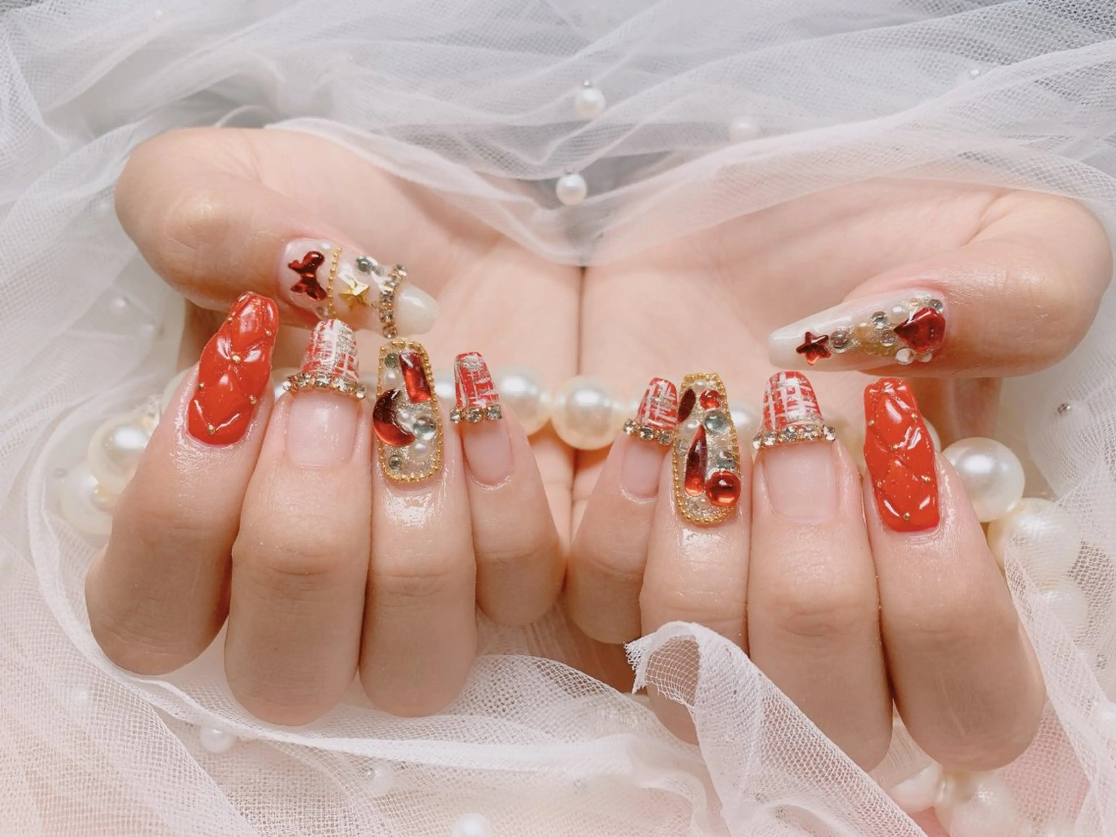 ネイル 高島 夏海のネイルデザイン