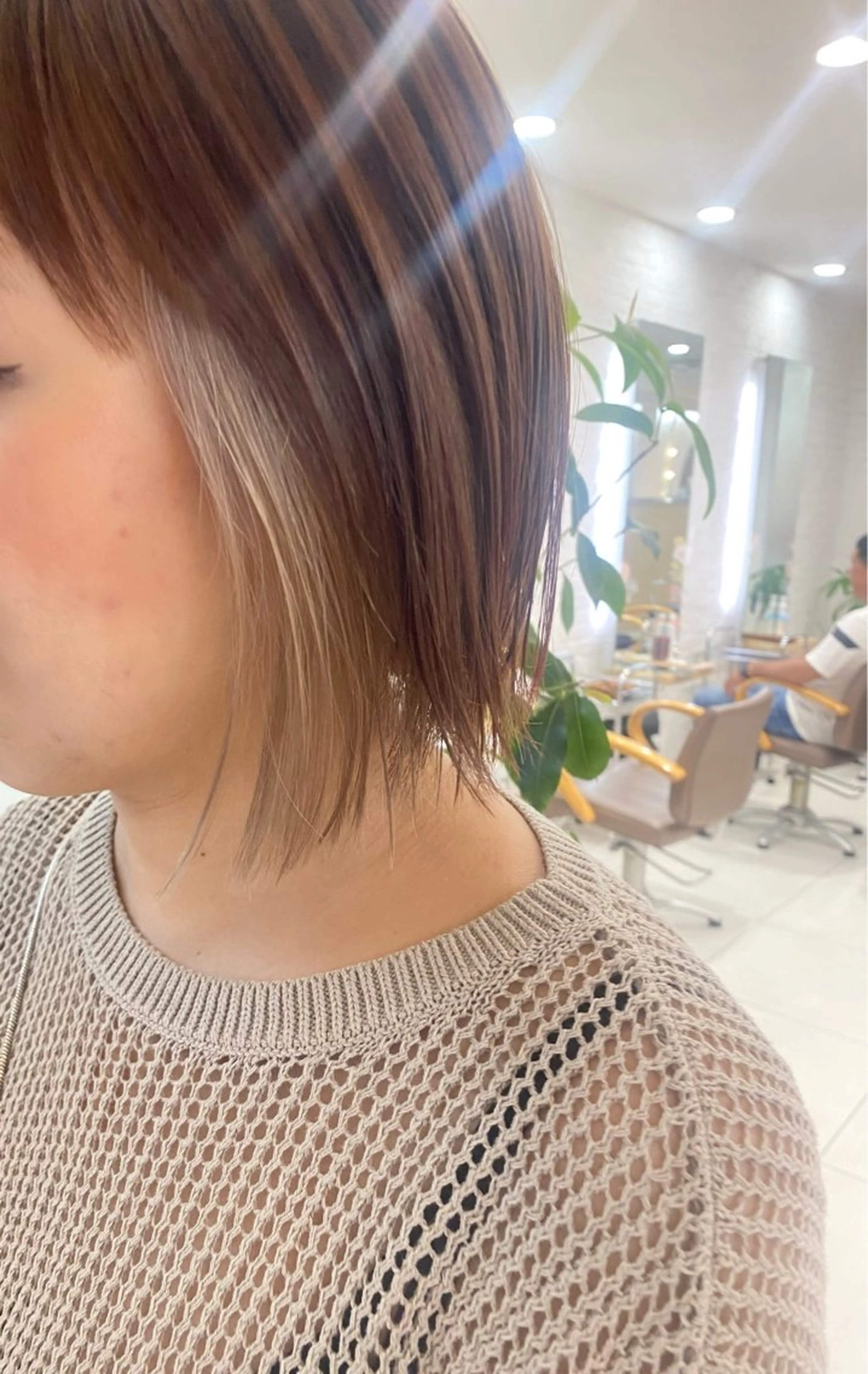ショート 🍂透明感ベージュ カラー🍂森部杏菜のヘアスタイル