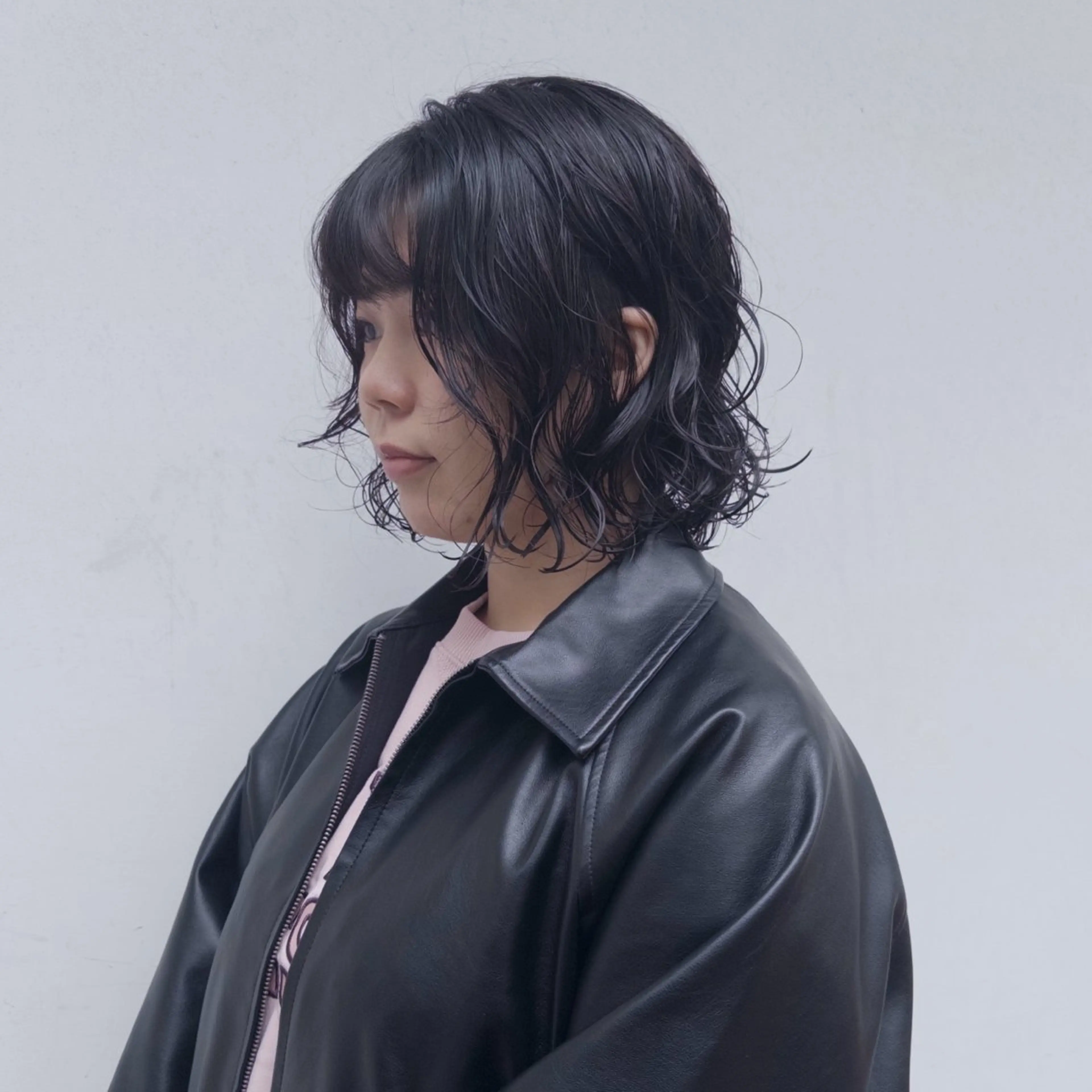 ミディアム パーマ ミディアムパーマ ボブ ニュアンスパーマ カット パーマ パーマ特化美容師 mikuのヘアスタイル