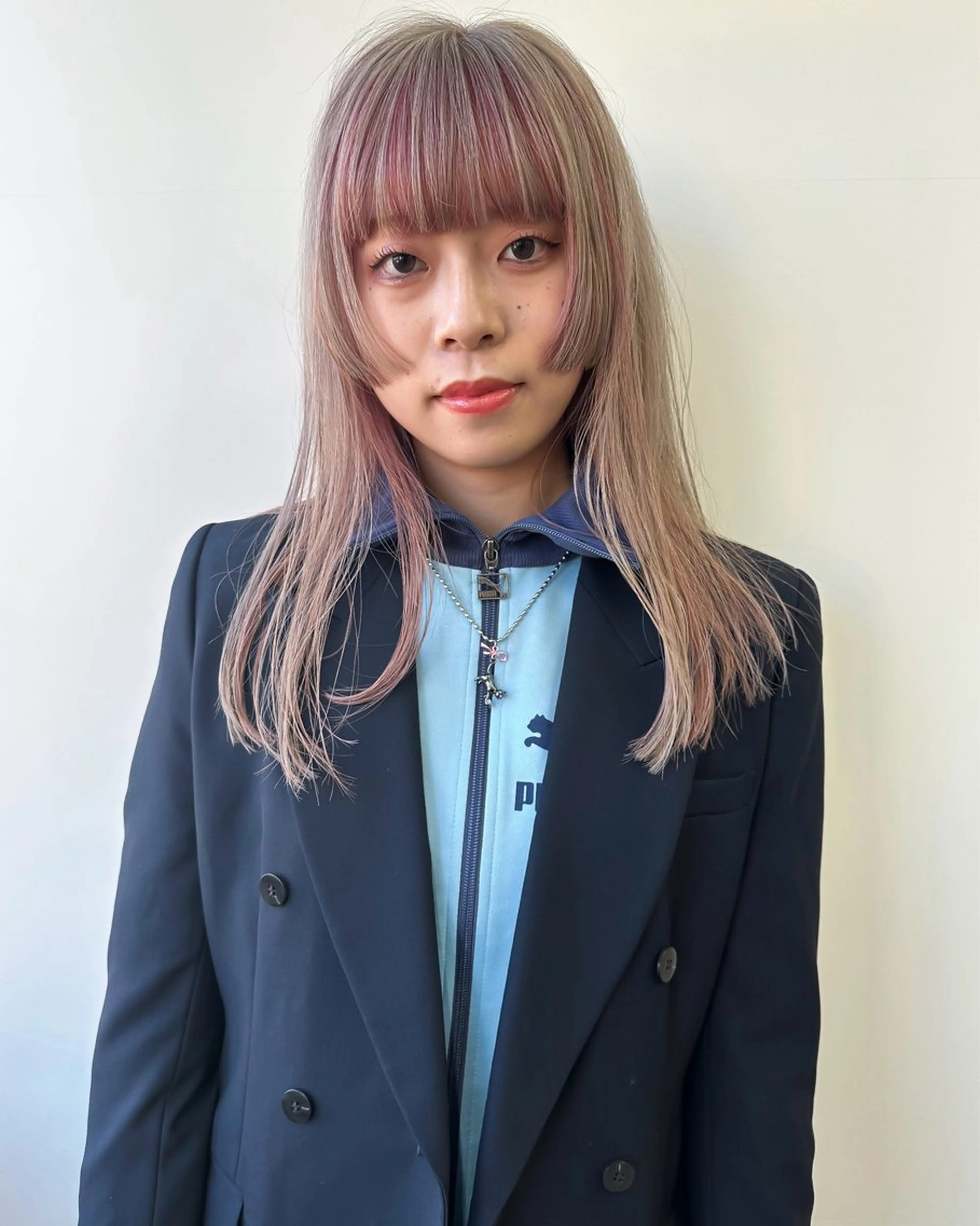 ロング カラー ベージュカラー ピンクカラー ホワイトベージュ 姫カット カット ヘアカラー 似合わせカット ケアパーマ喜来雅由のヘアスタイル