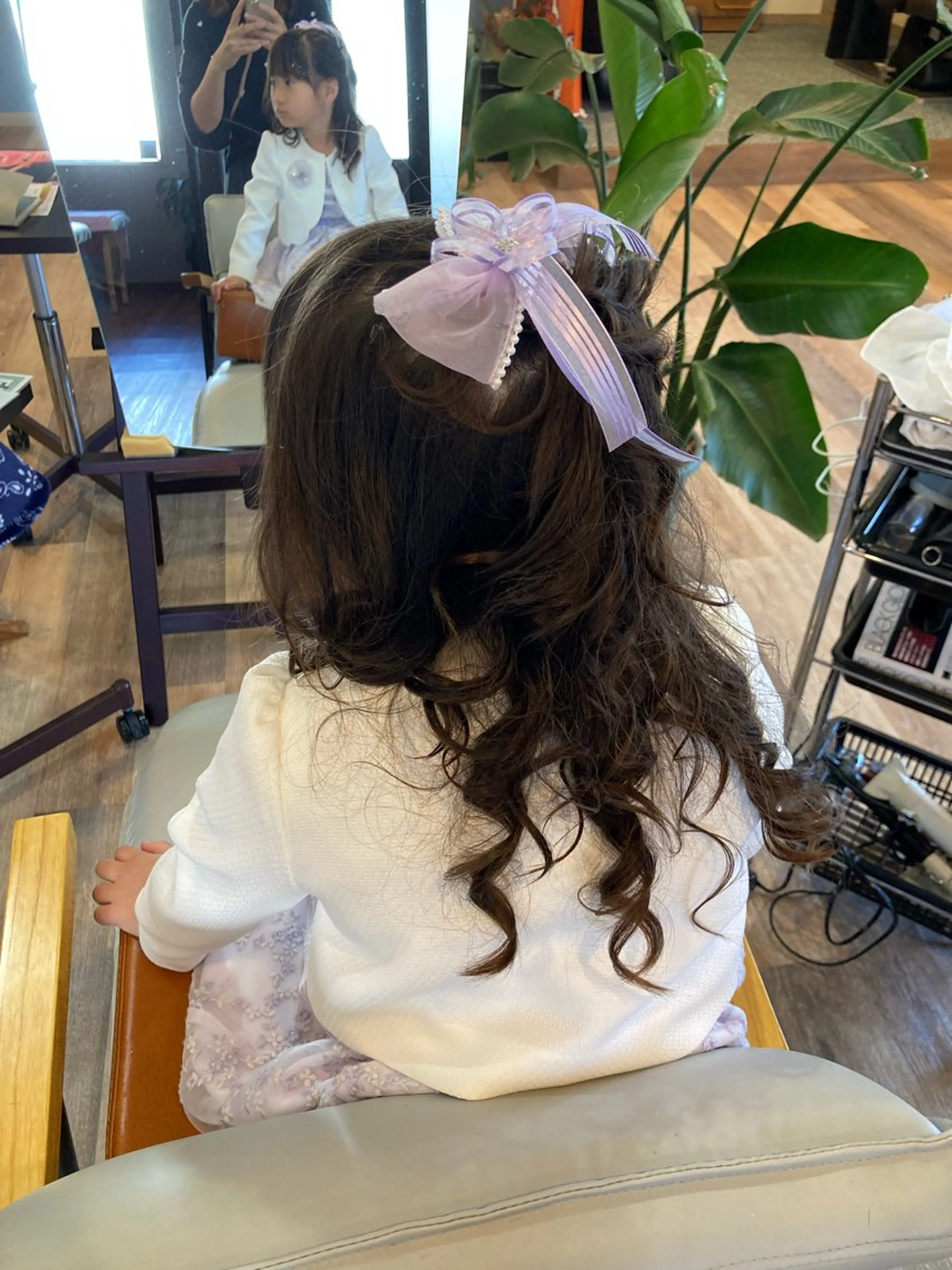 セミロング ヘアセット 中野 紹江のマツエク・マツパデザイン