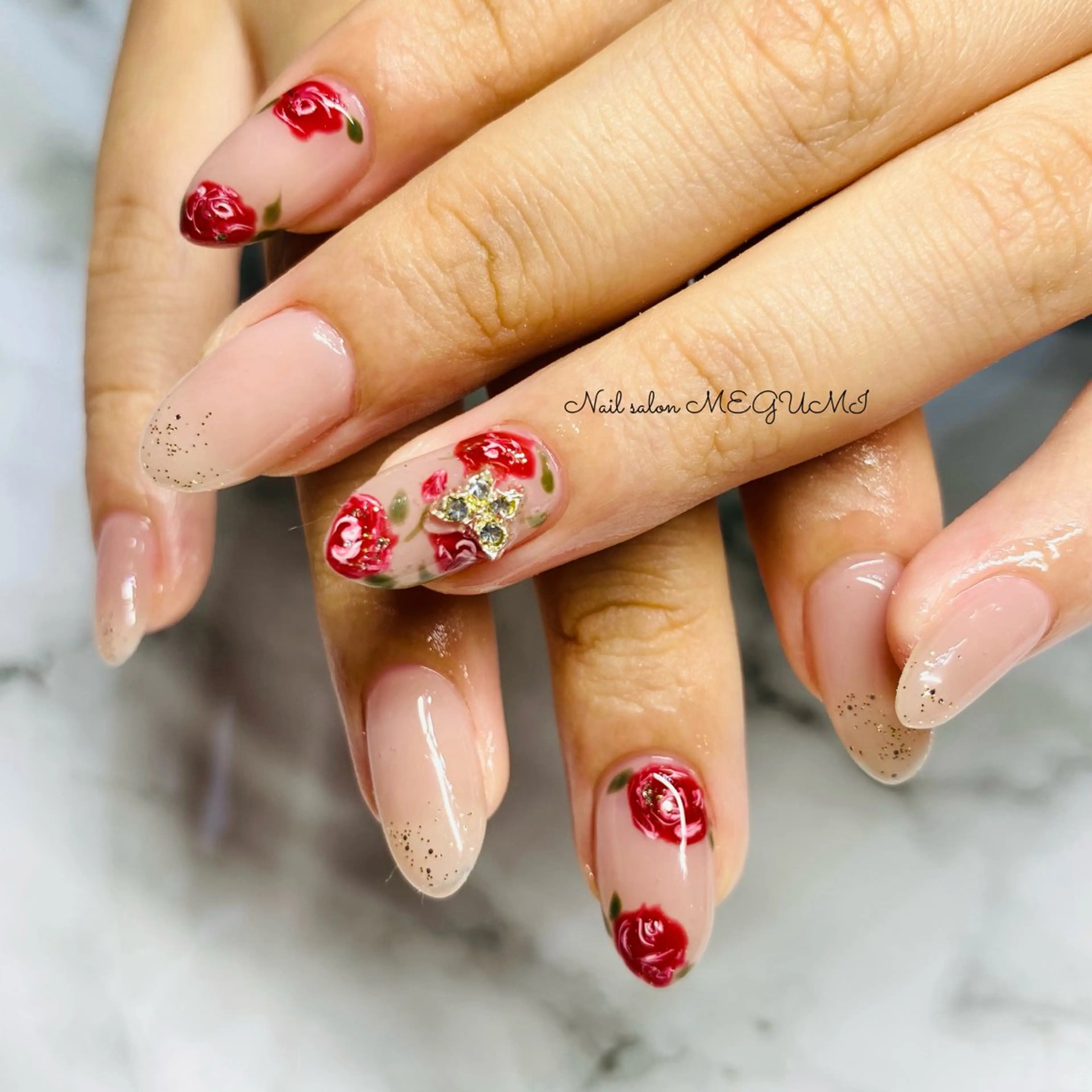 ネイル Nail salon MEGUMIのネイルデザイン