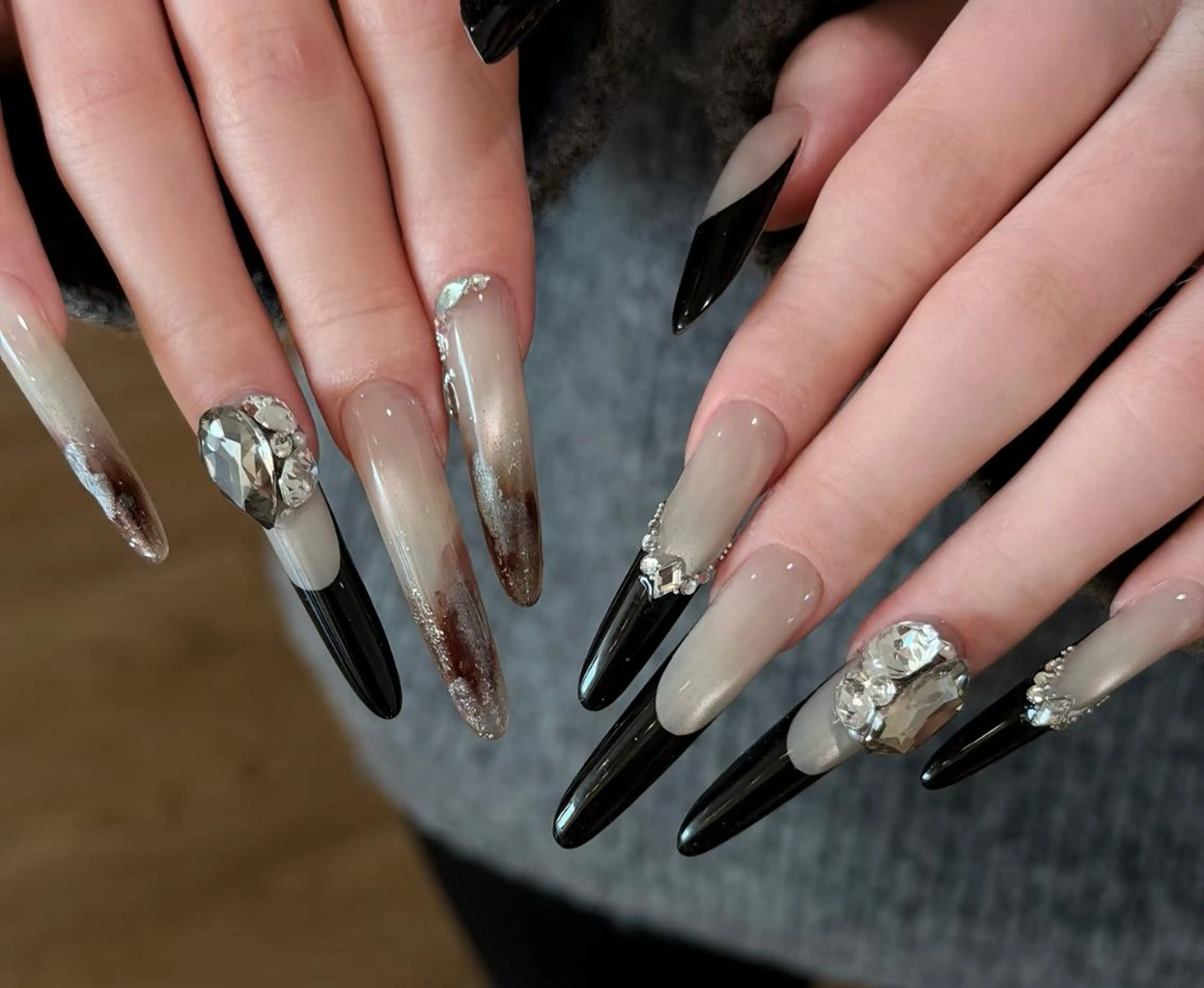 ネイル ハンドネイル エリ🫧 nail池袋東口のネイルデザイン