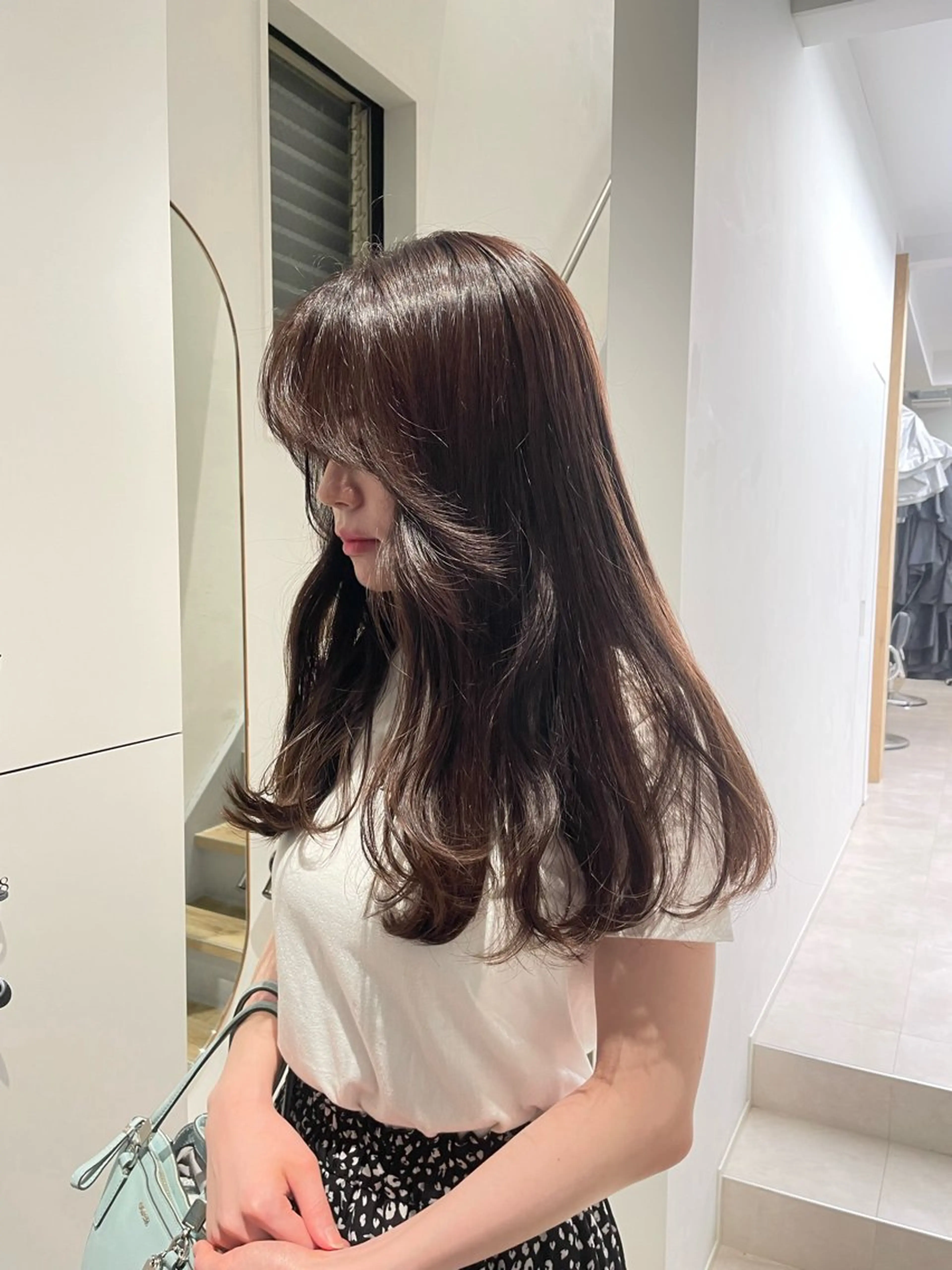 ロング ヘアカラー トリートメント 盛れる透明感カラー・ momokaのヘアスタイル