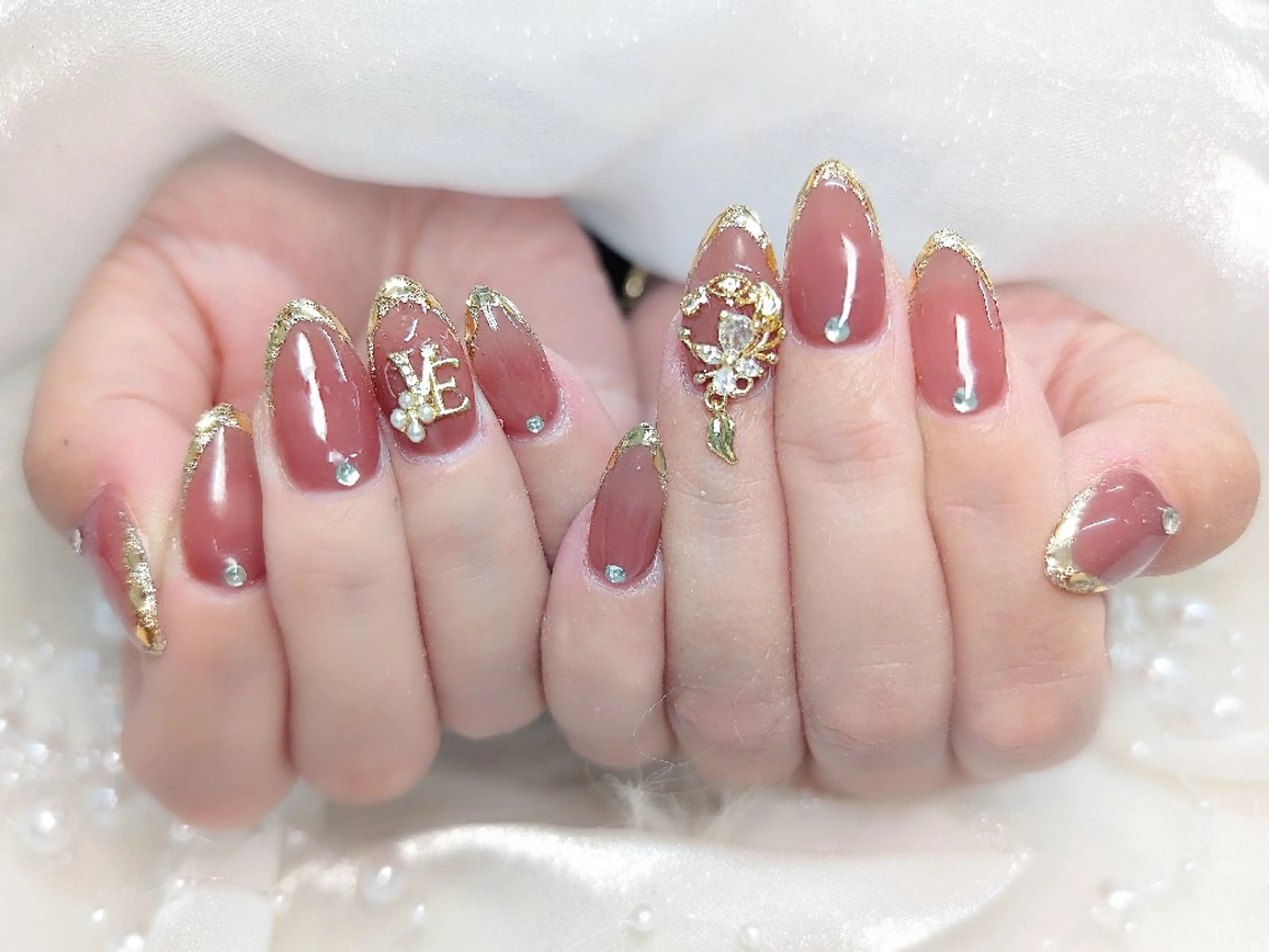 ネイル チークネイル 長さ出し フラッシュネイル フレンチネイル ジェルネイル Chouette Nailのネイルデザイン