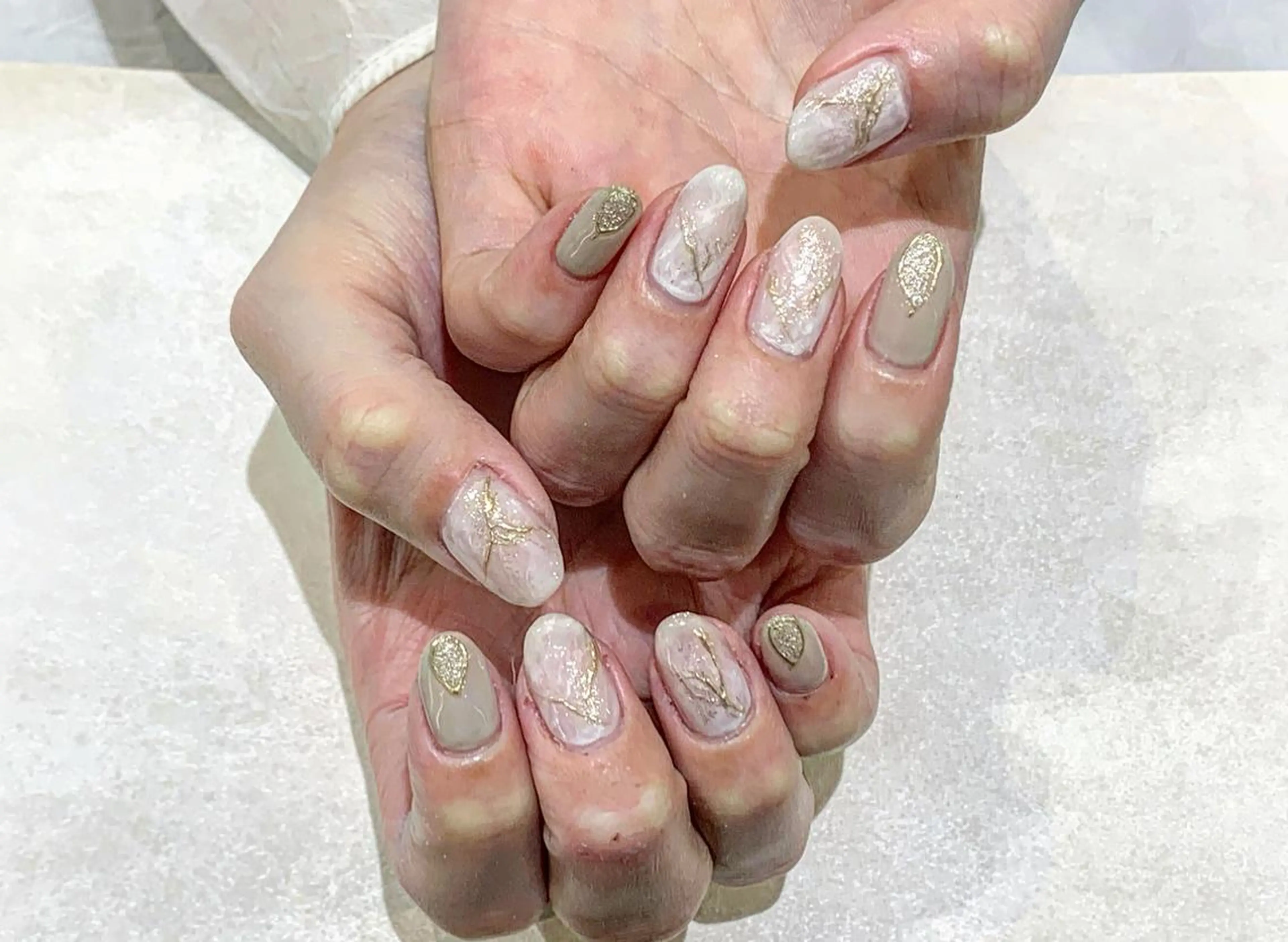 ネイル ニュアンスネイル ハンドネイル 金田 純香のネイルデザイン