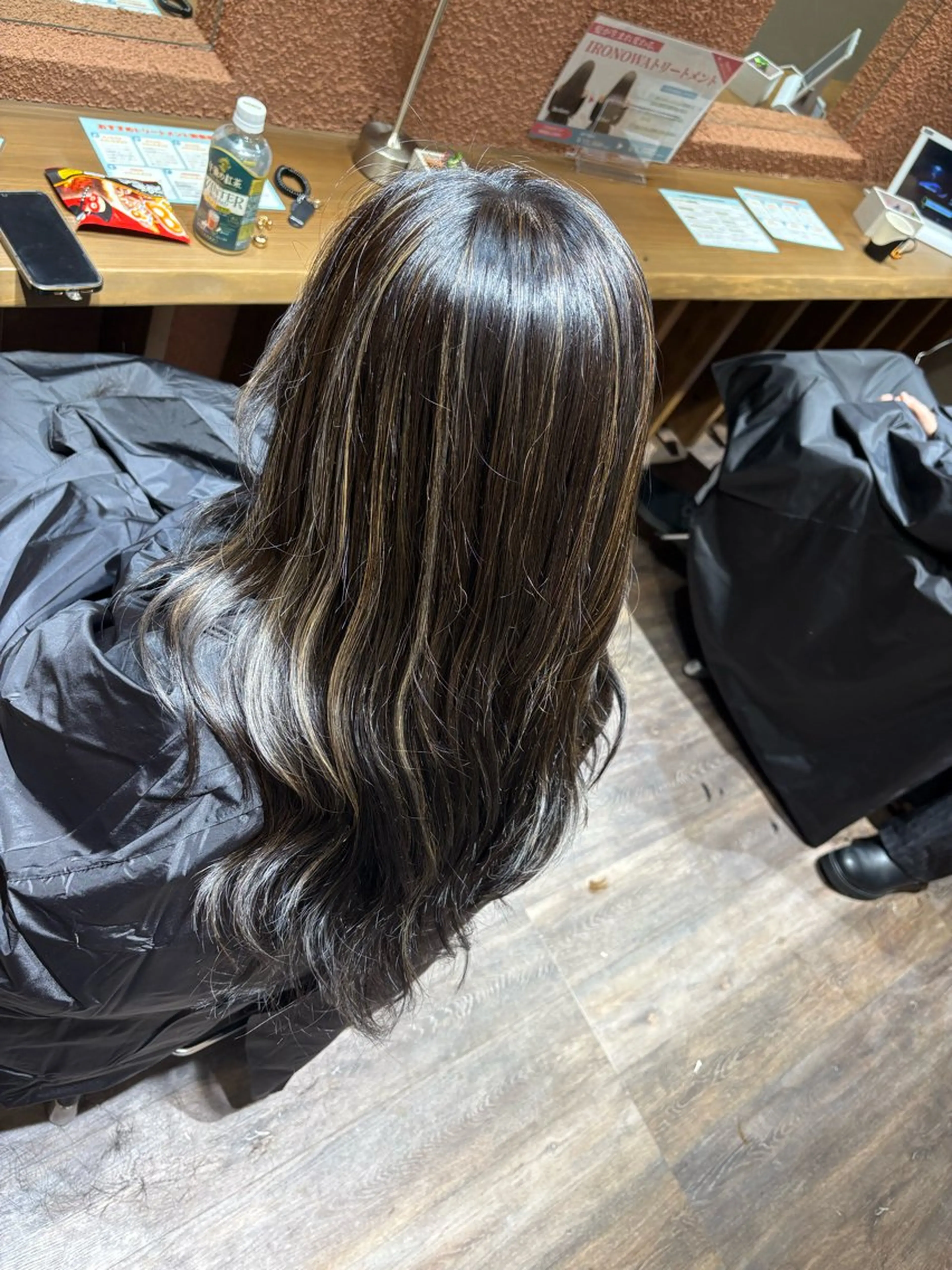 ロング ハイライト カット ヘアカラー 🌈鈴木 泰地🌈のヘアスタイル