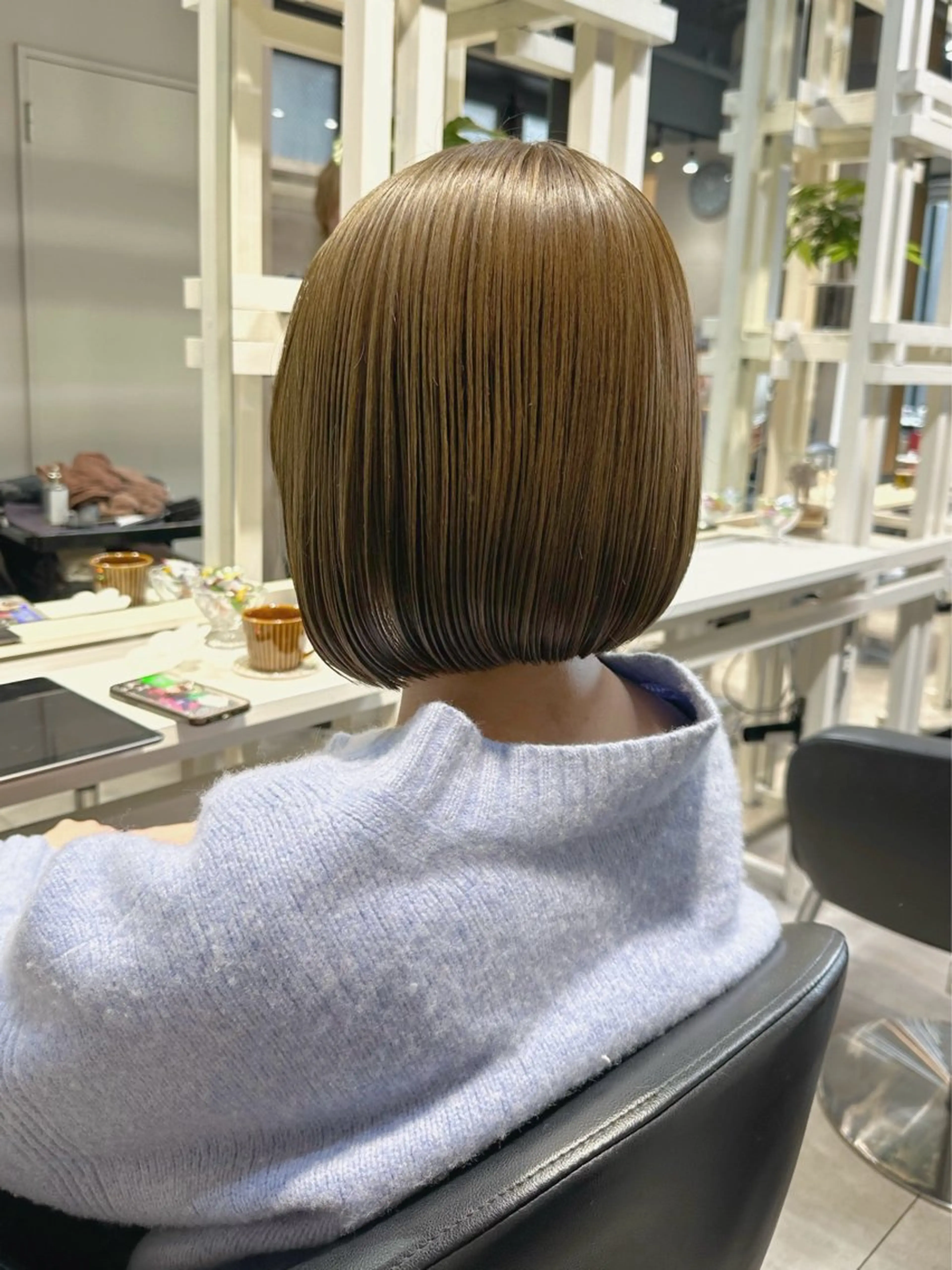 ショート カラー カット ヘアカラー トリートメント 透明感カラー/ボブ /佐藤伶のヘアスタイル