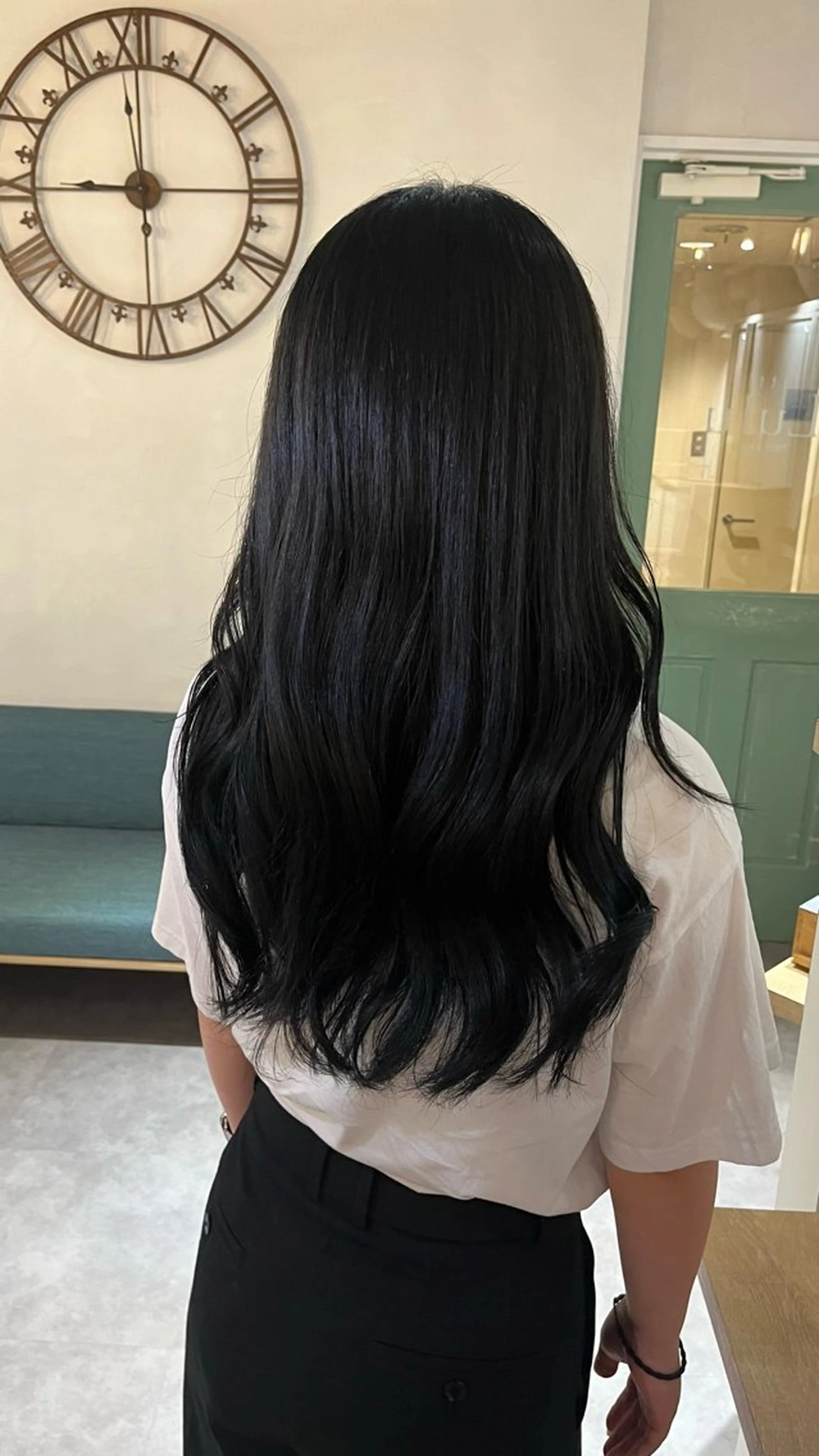 ロング カラー little lulu 梅田所属・Saya/ショート/ ボブ/ 大阪/梅田のヘアスタイル