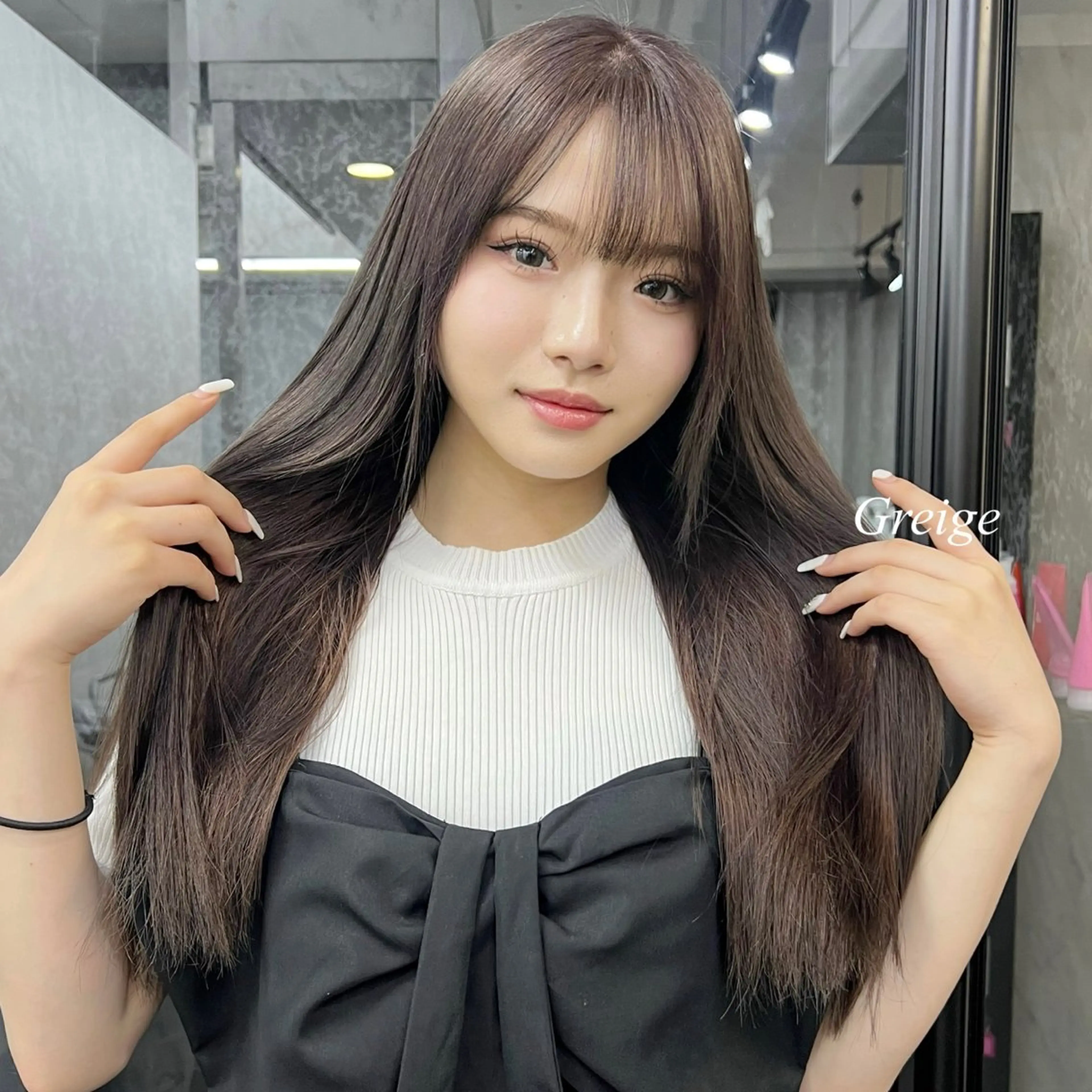ロング カラー シールエクステ ハイトーンカラー エクステ ヘアカラー エクステ シールエクステ特化 ハイトーン、NANAのヘアスタイル