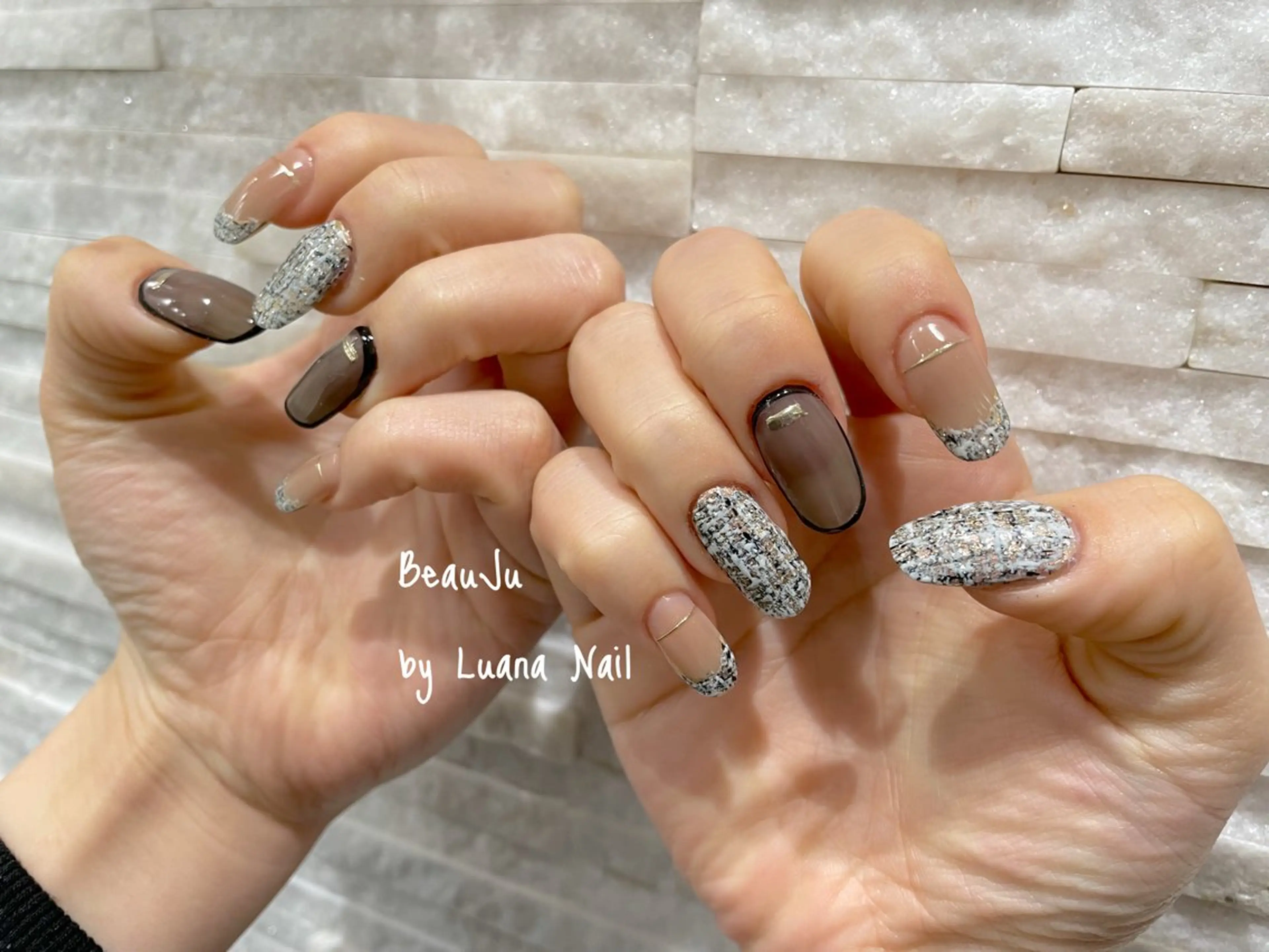 ネイル ミラーネイル ハンドネイル BeauJu by Luana Nailのネイルデザイン