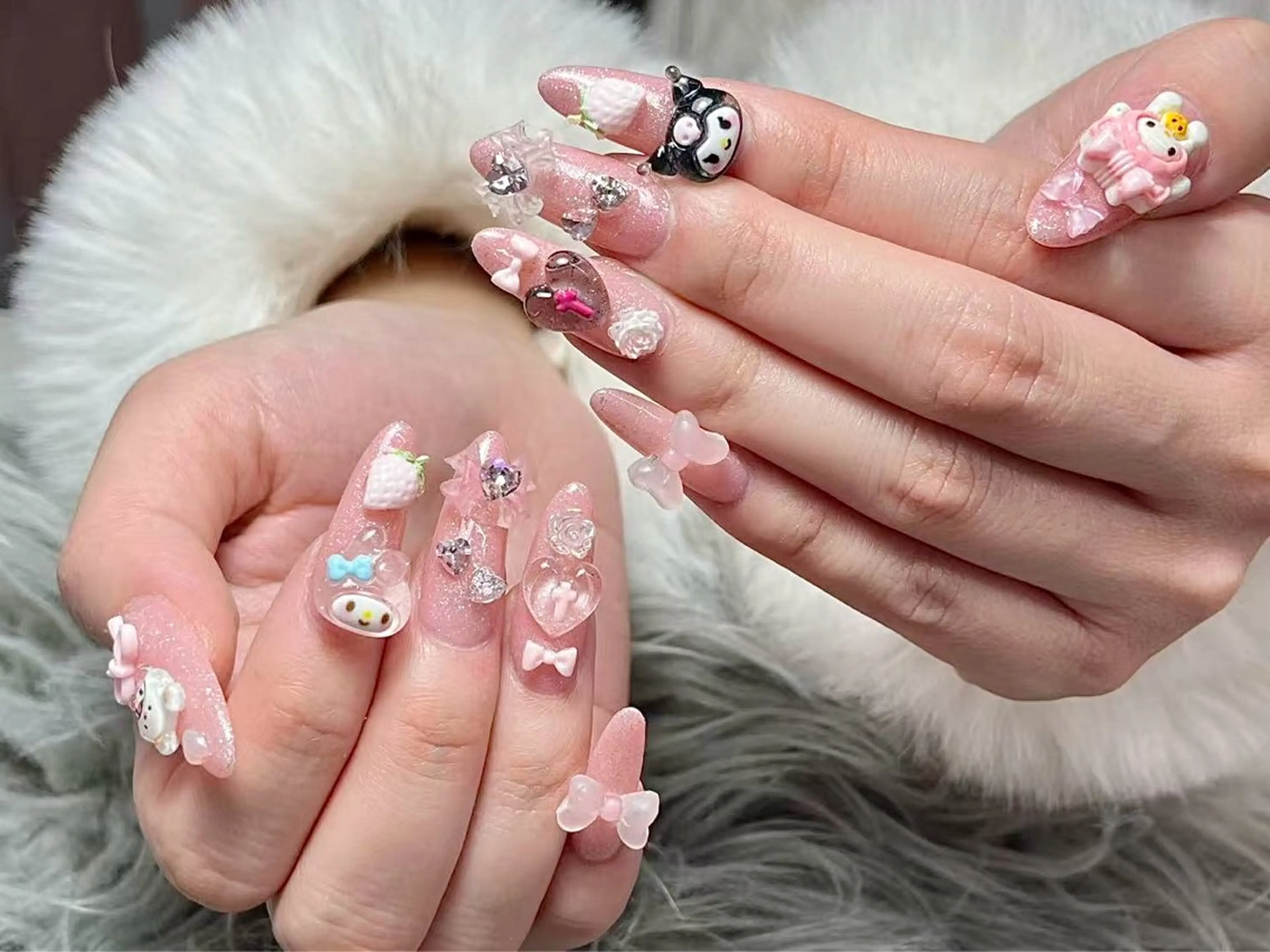ネイル アートネイル オーロラネイル チークネイル クリアネイル 長さ出し ハンドネイル ElunNail エランネイル池袋のネイルデザイン