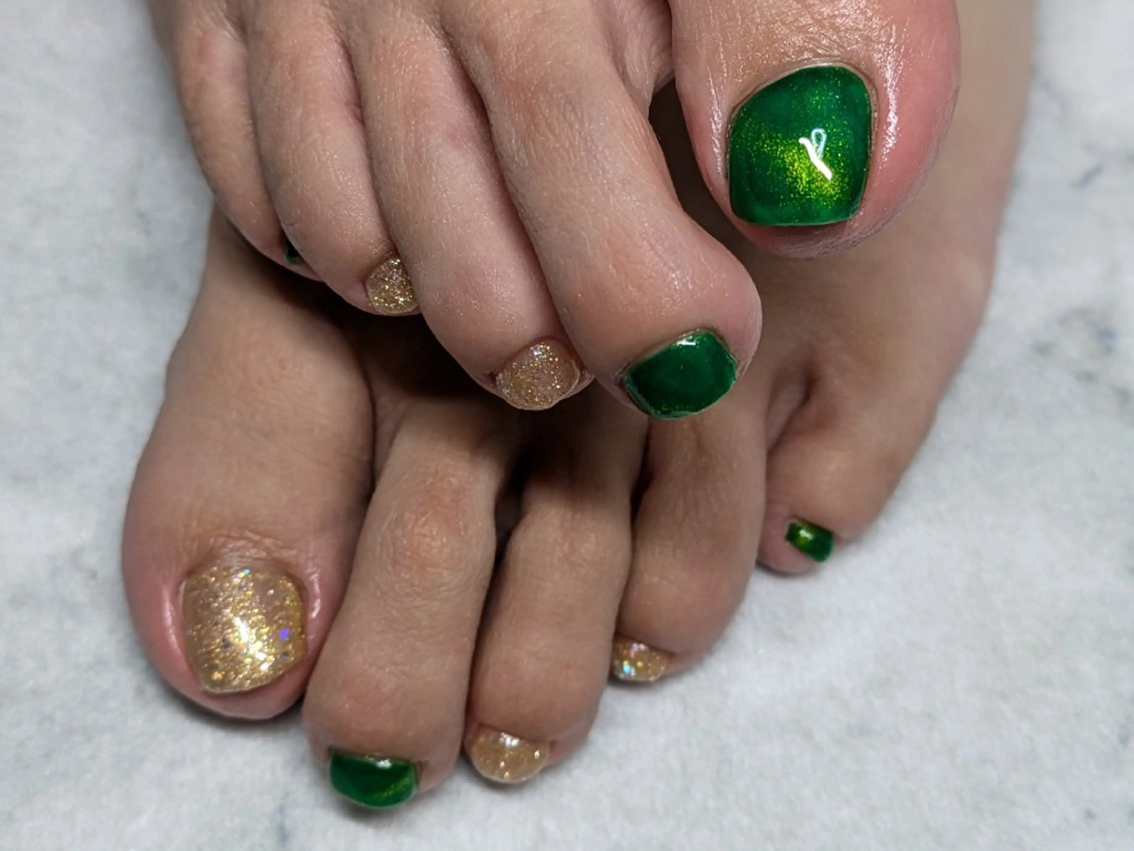 ネイル フットネイル 三谷 さやかのネイルデザイン