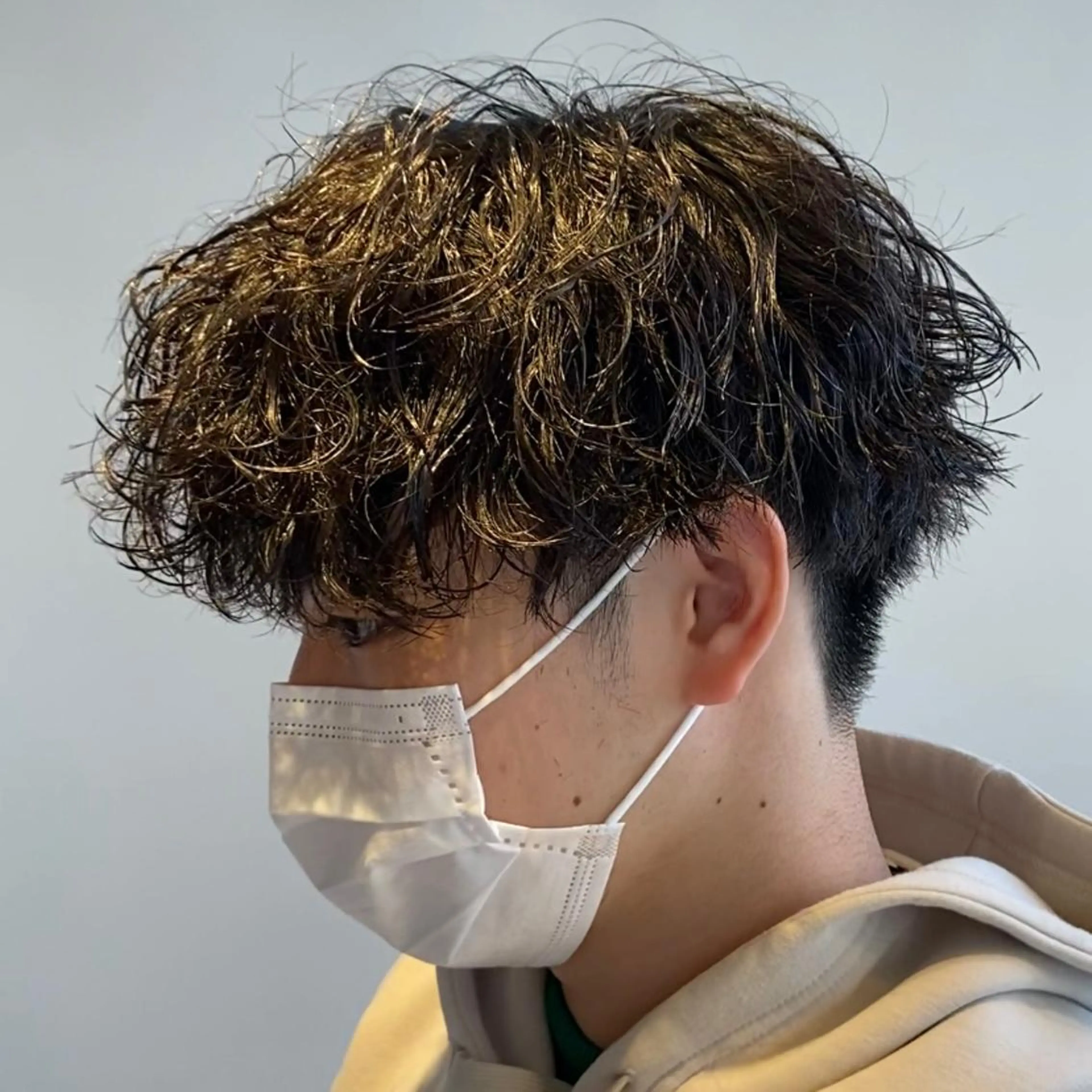 パーマ メンズ メンズパーマ 波巻きパーマ メンズ縮毛矯正 ♠️店長下平隼人のヘアスタイル