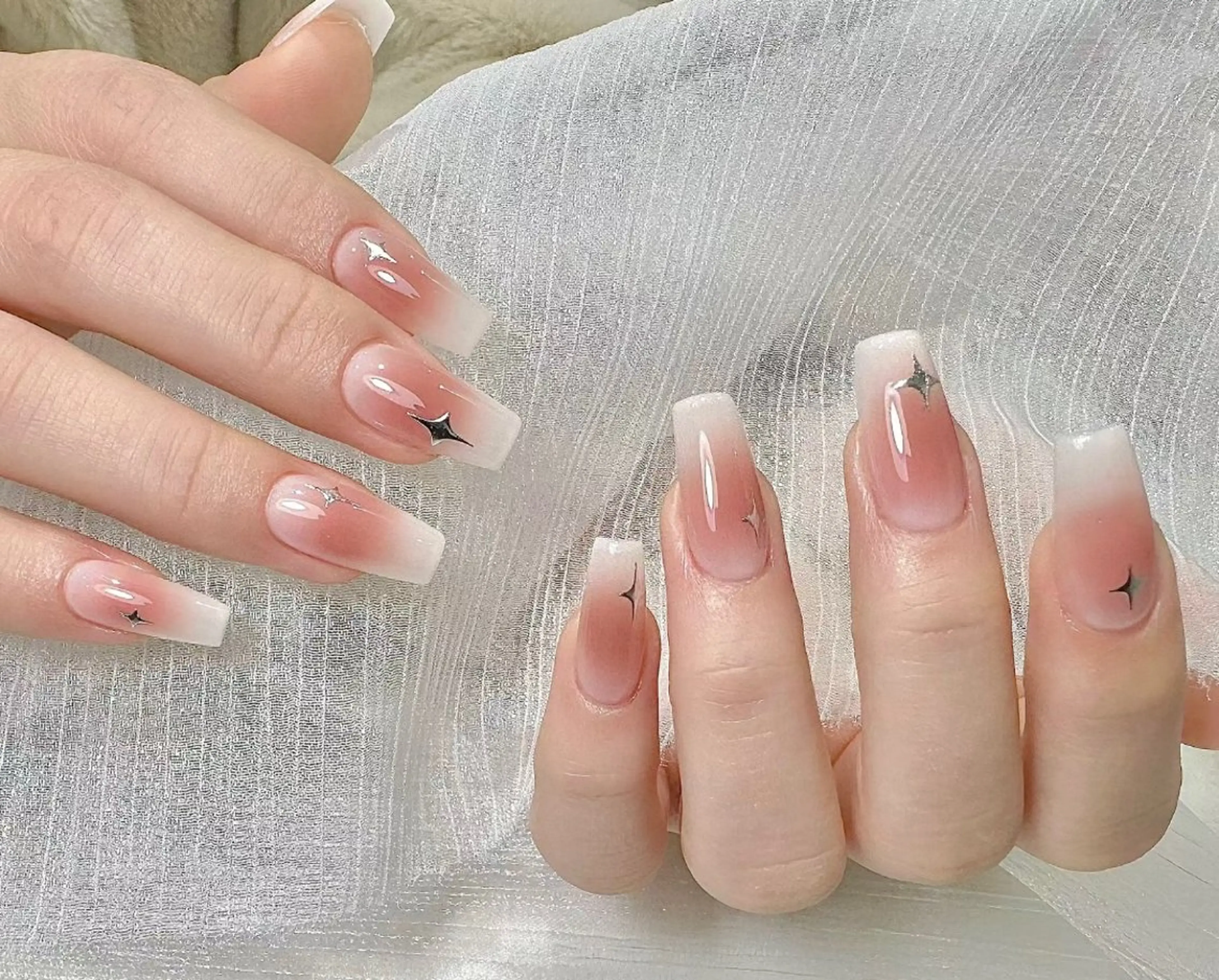 ネイル ハンドネイル ハンドケア 🍑 momo_nailのネイルデザイン