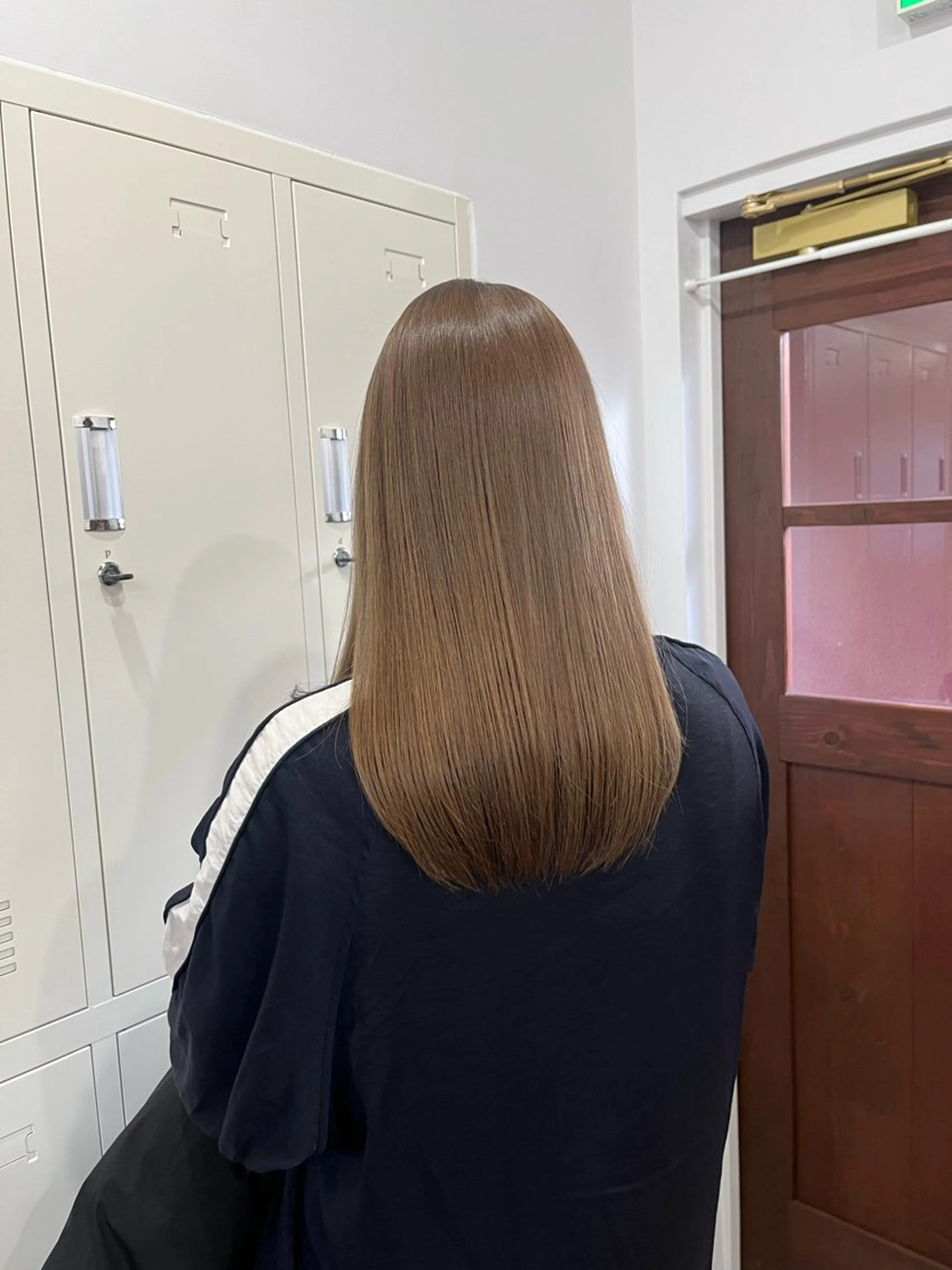 セミロング カラー ヘアカラー HEW所属・Sanaダブルカラー ✨️パルコ徒歩1分のヘアスタイル