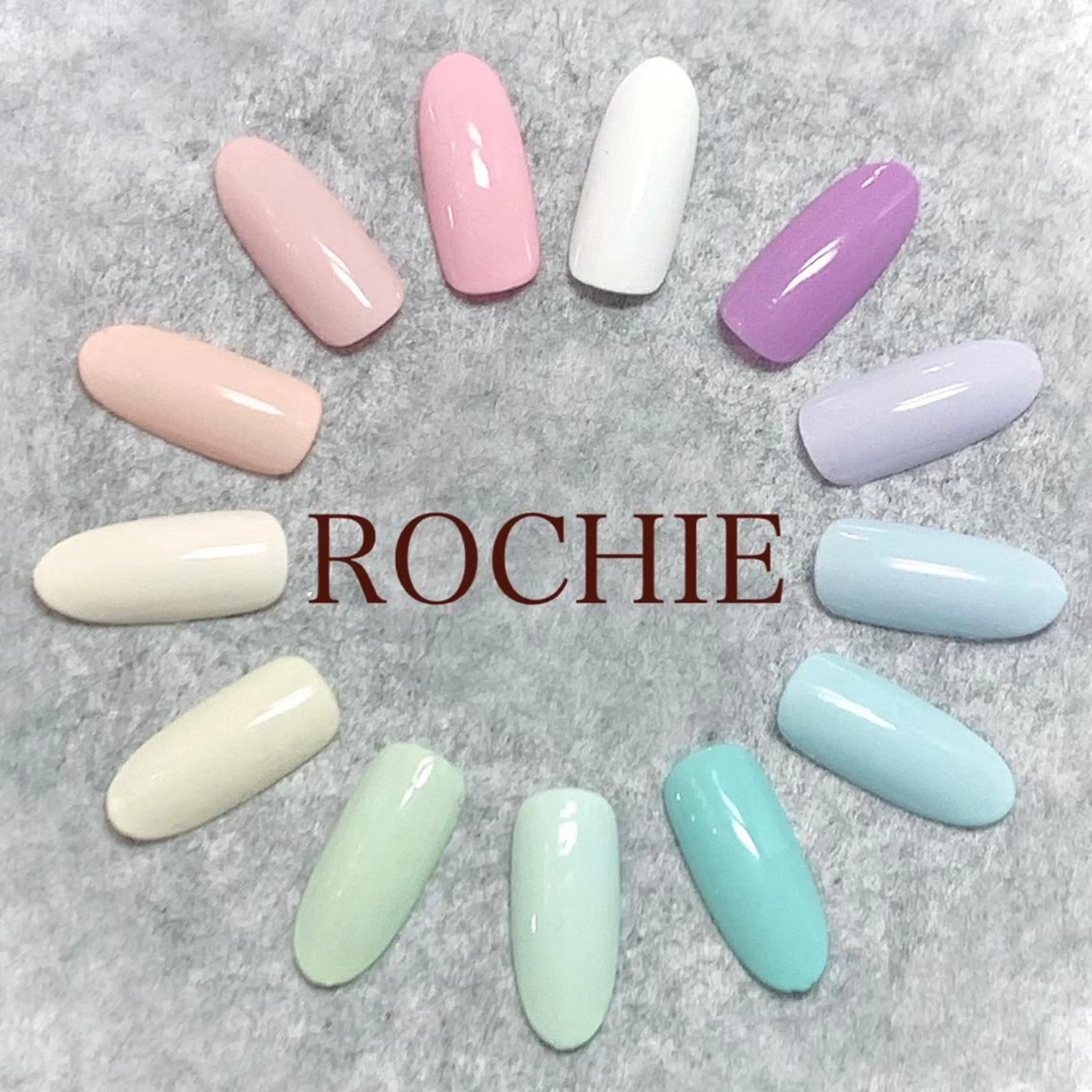 ネイル ROCHIE Rikaのネイルデザイン