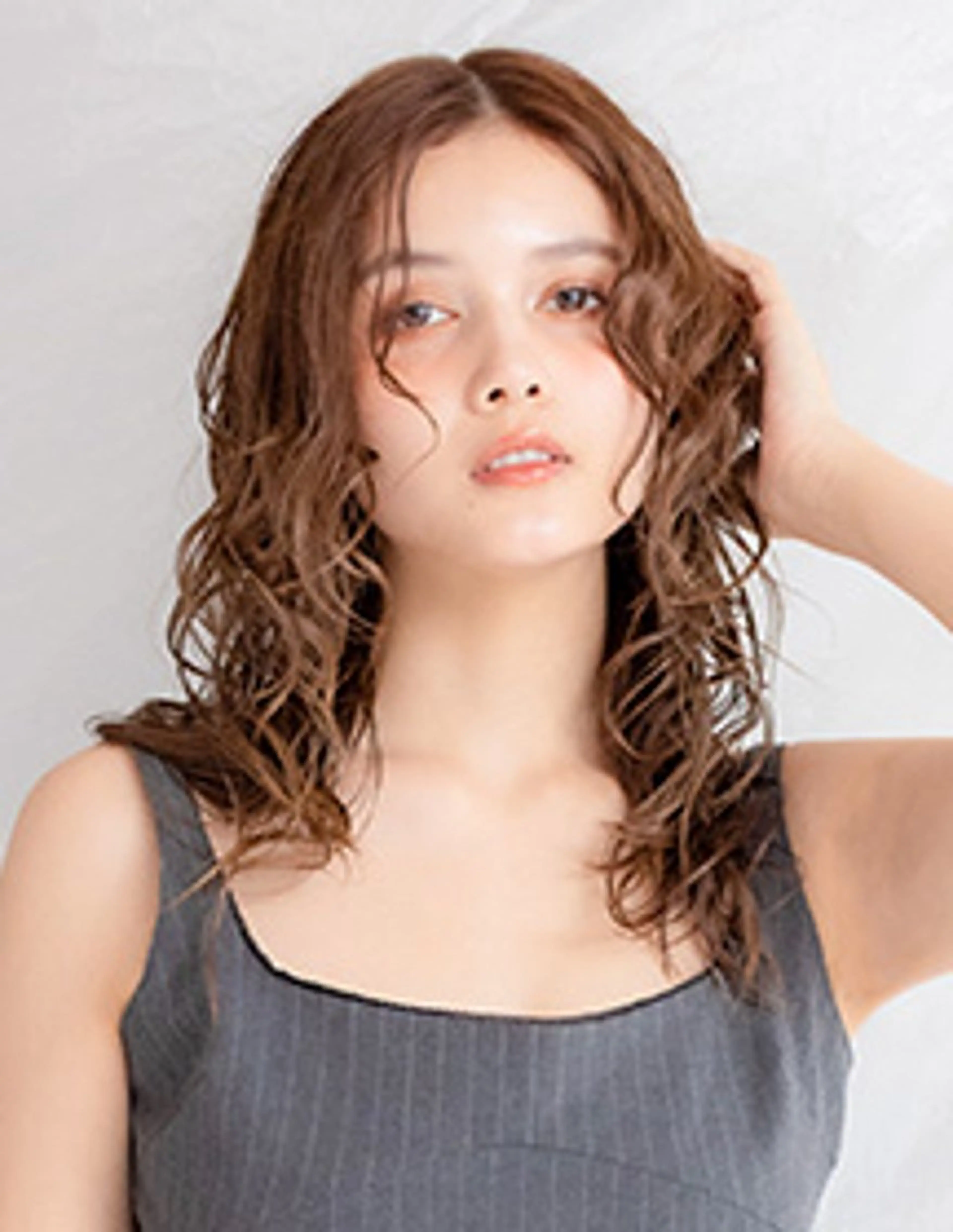 セミロング Earth中島 育枝のヘアスタイル