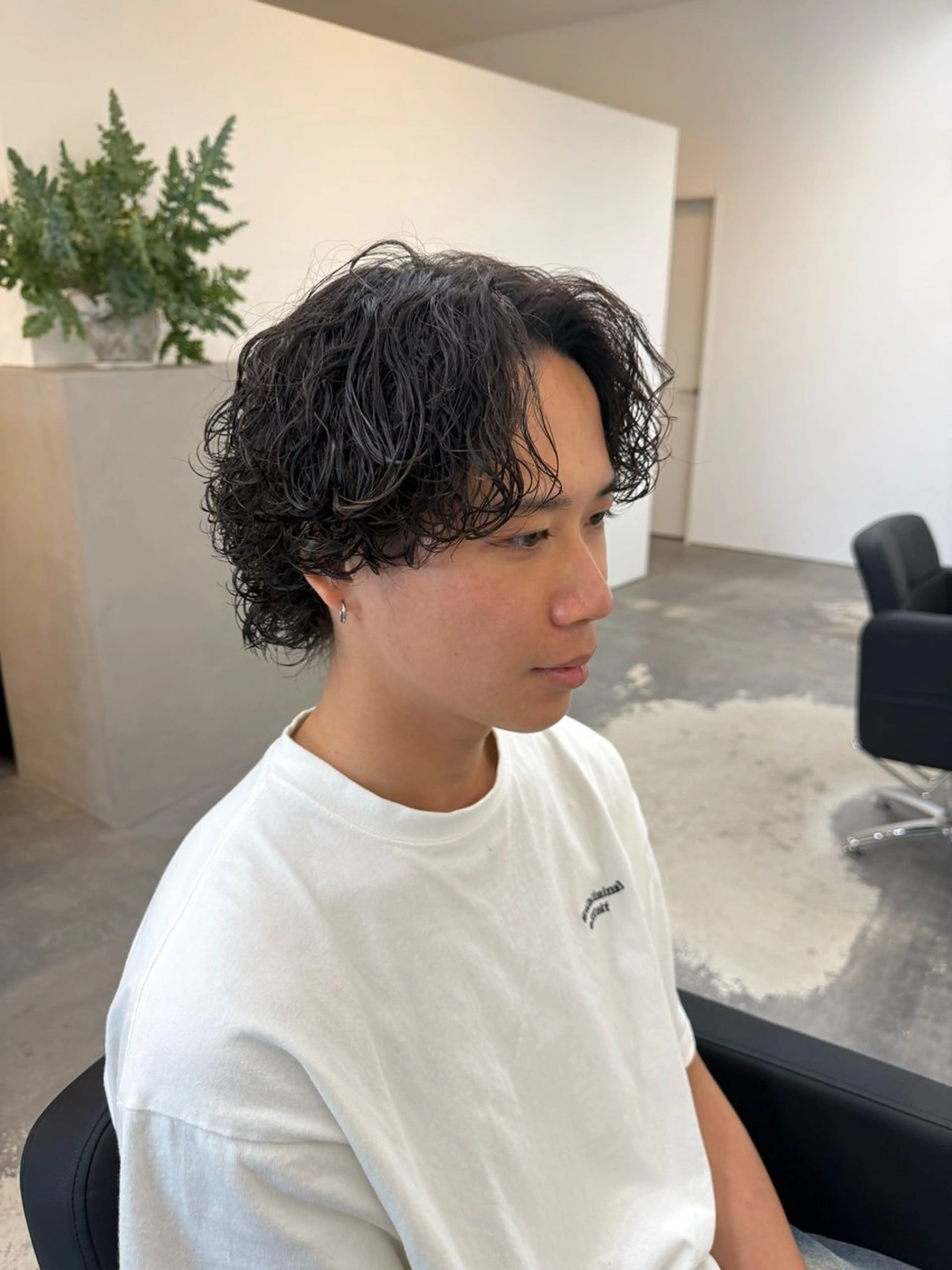 ミディアム ミディアムパーマ ボブ 韓国風ヘア ウルフカット 古賀 雄大のヘアスタイル