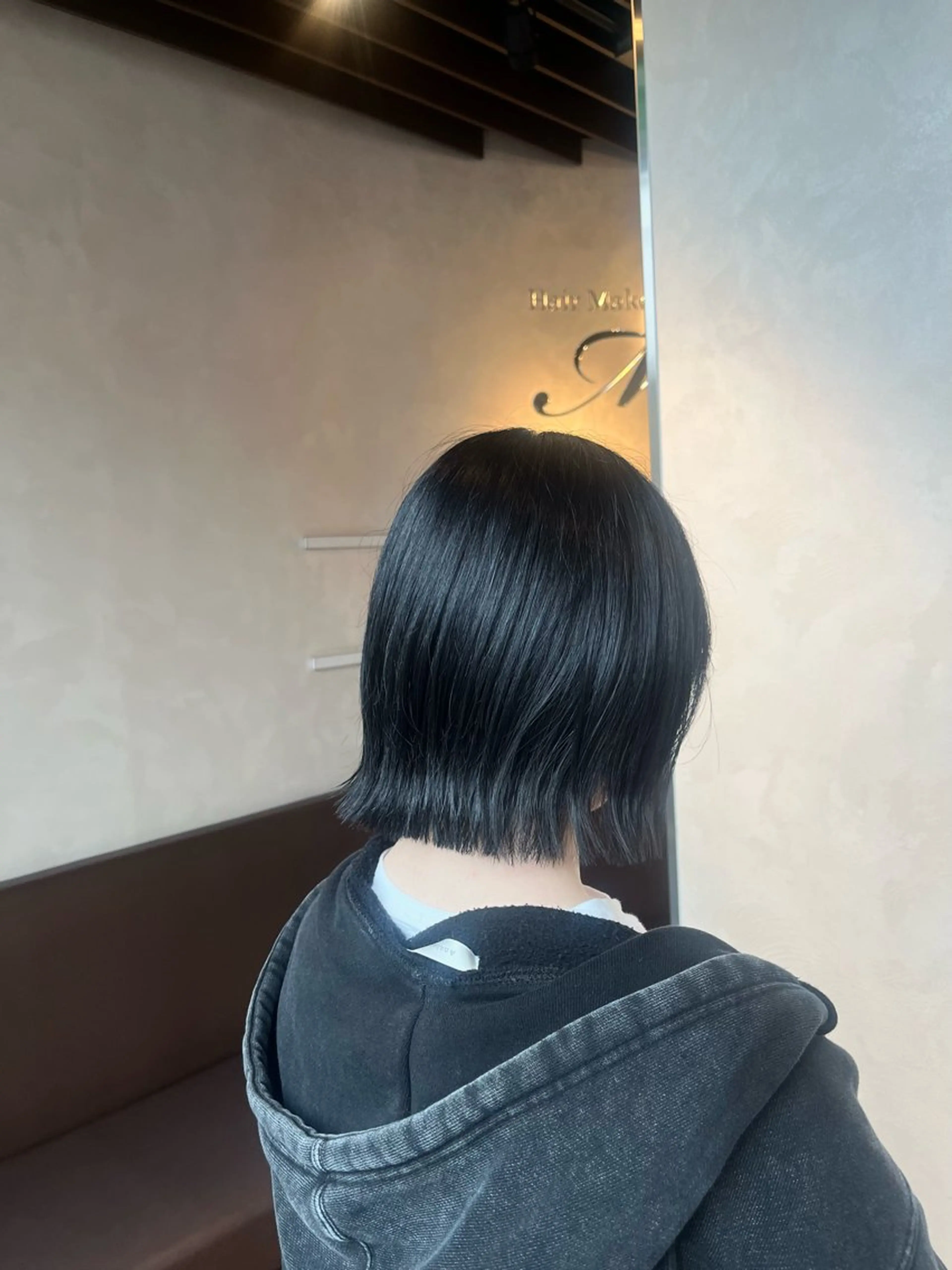 カラー 切りっぱなしボブ ボブ カット ヘアカラー 都築 明日香のヘアスタイル