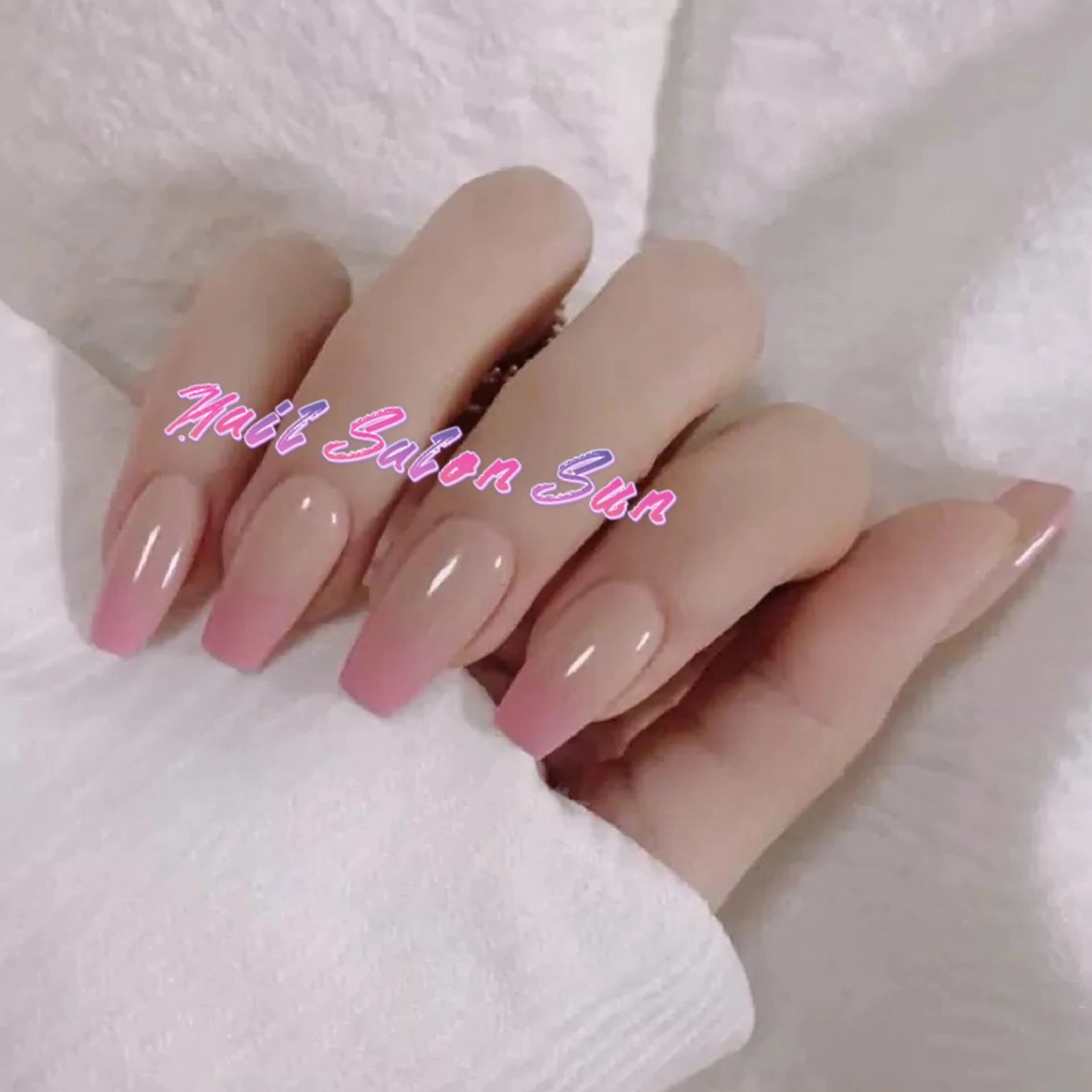 ネイル ハンドネイル Sun Nail サン ネイルサロンのネイルデザイン