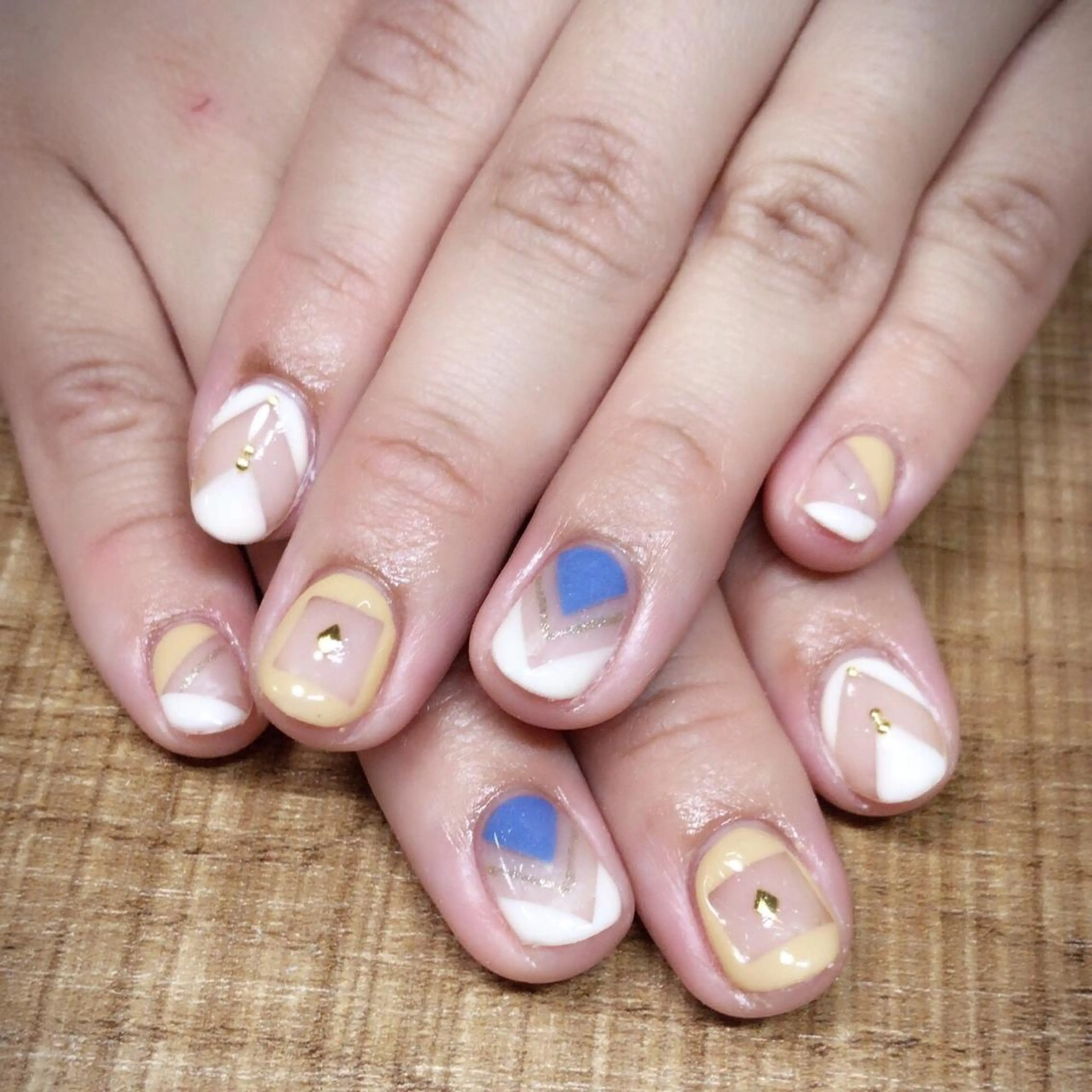 ネイル アートネイル 安藤 Charlotteのネイルデザイン