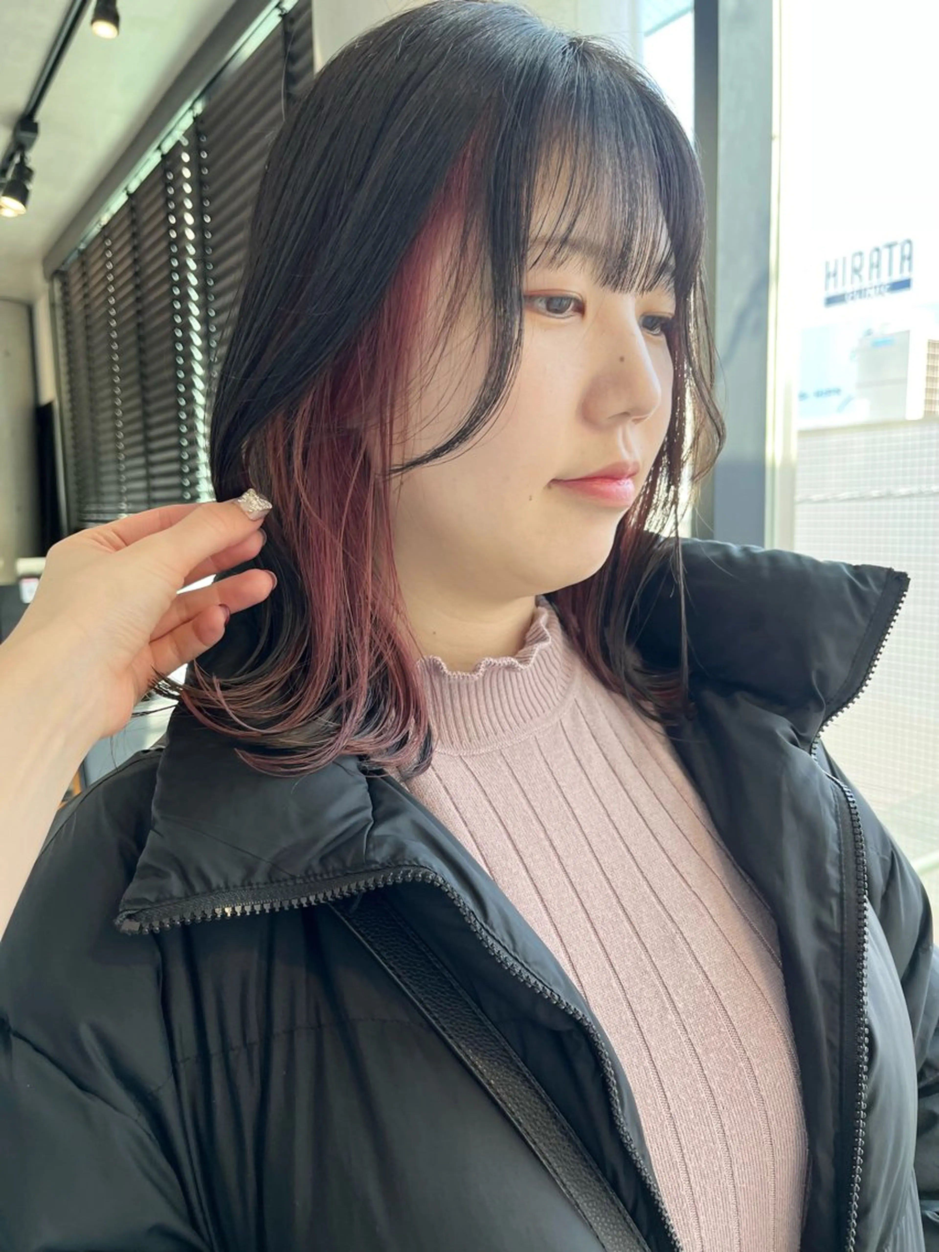 ミディアム カラー パーマ カット ヘアカラー トリートメント ヘアセット 透明感/オリーブ/ グレージュ/YUKAのヘアスタイル