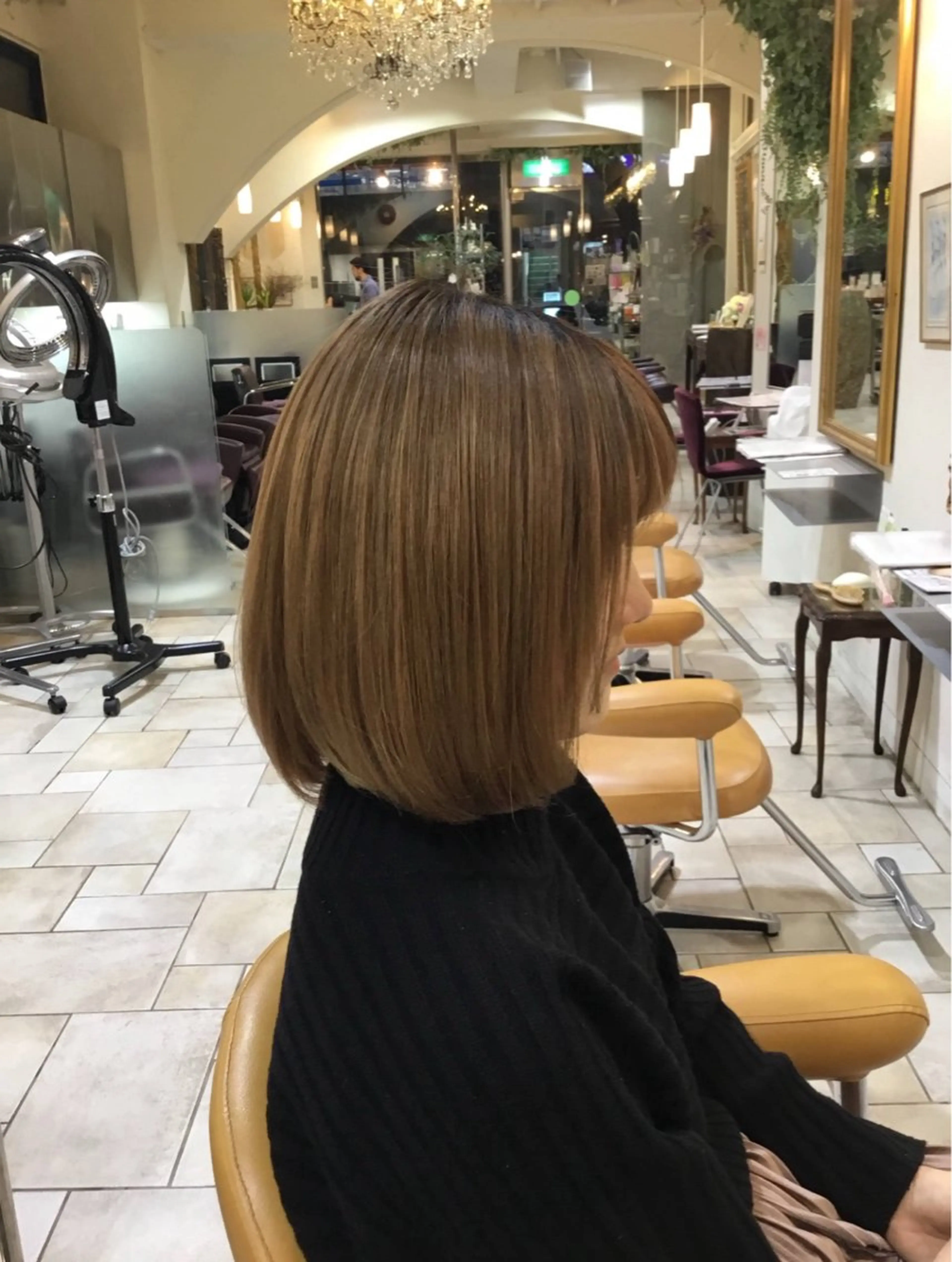 ミディアム 立石 タテイシのヘアスタイル
