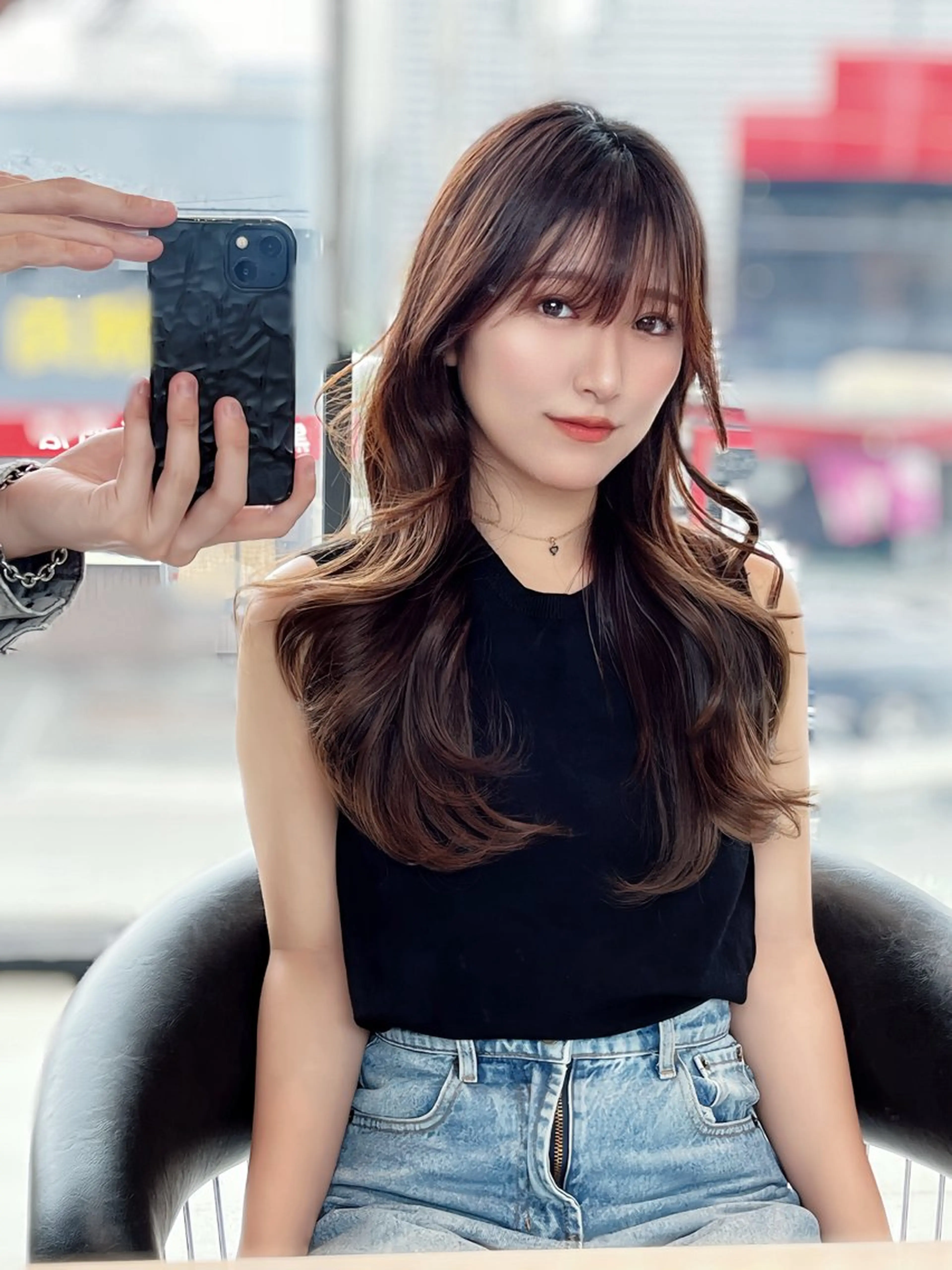 ロング レイヤー/髪質改善 /透け感カラー/艶髪のヘアスタイル