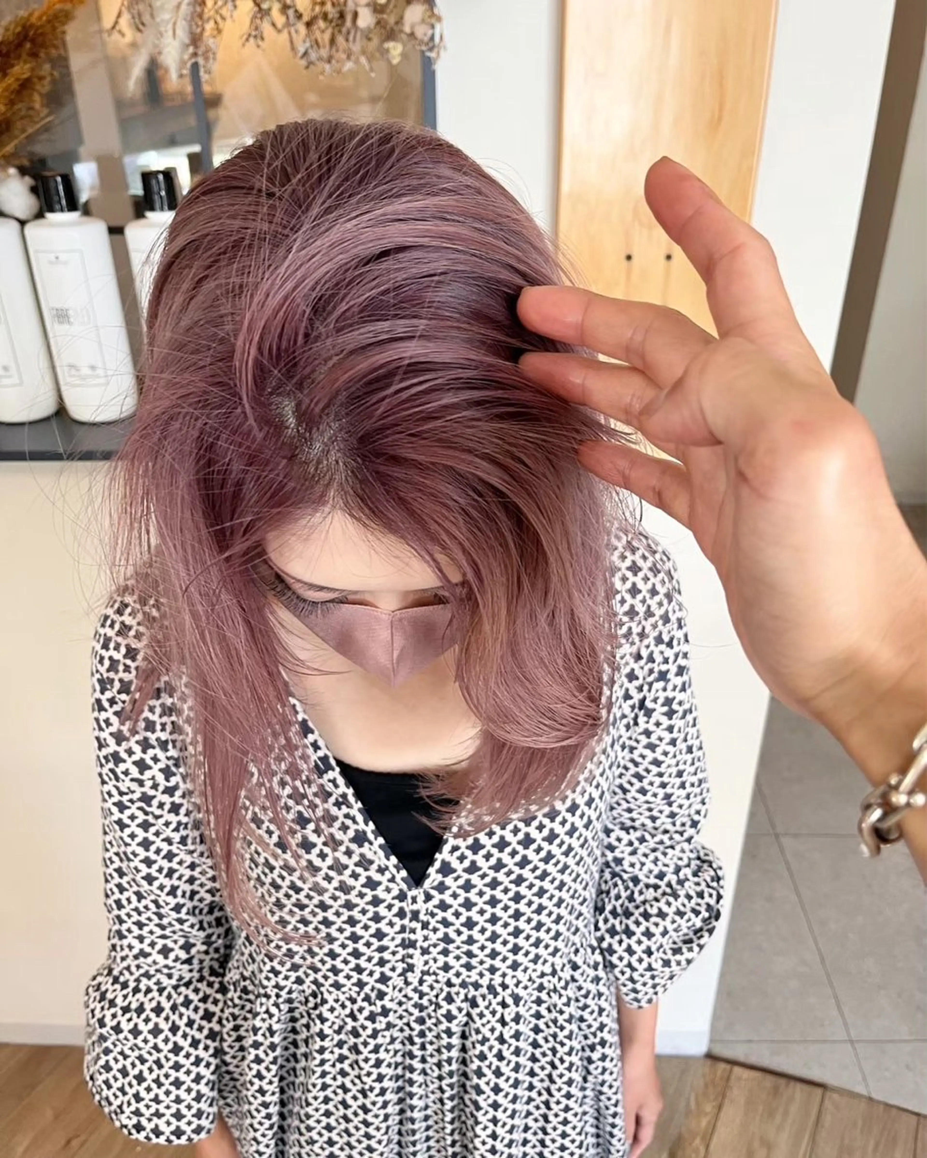 カット ヘアカラー トリートメント ❣️ハイトーン❣️ BLUE&Co.のヘアスタイル