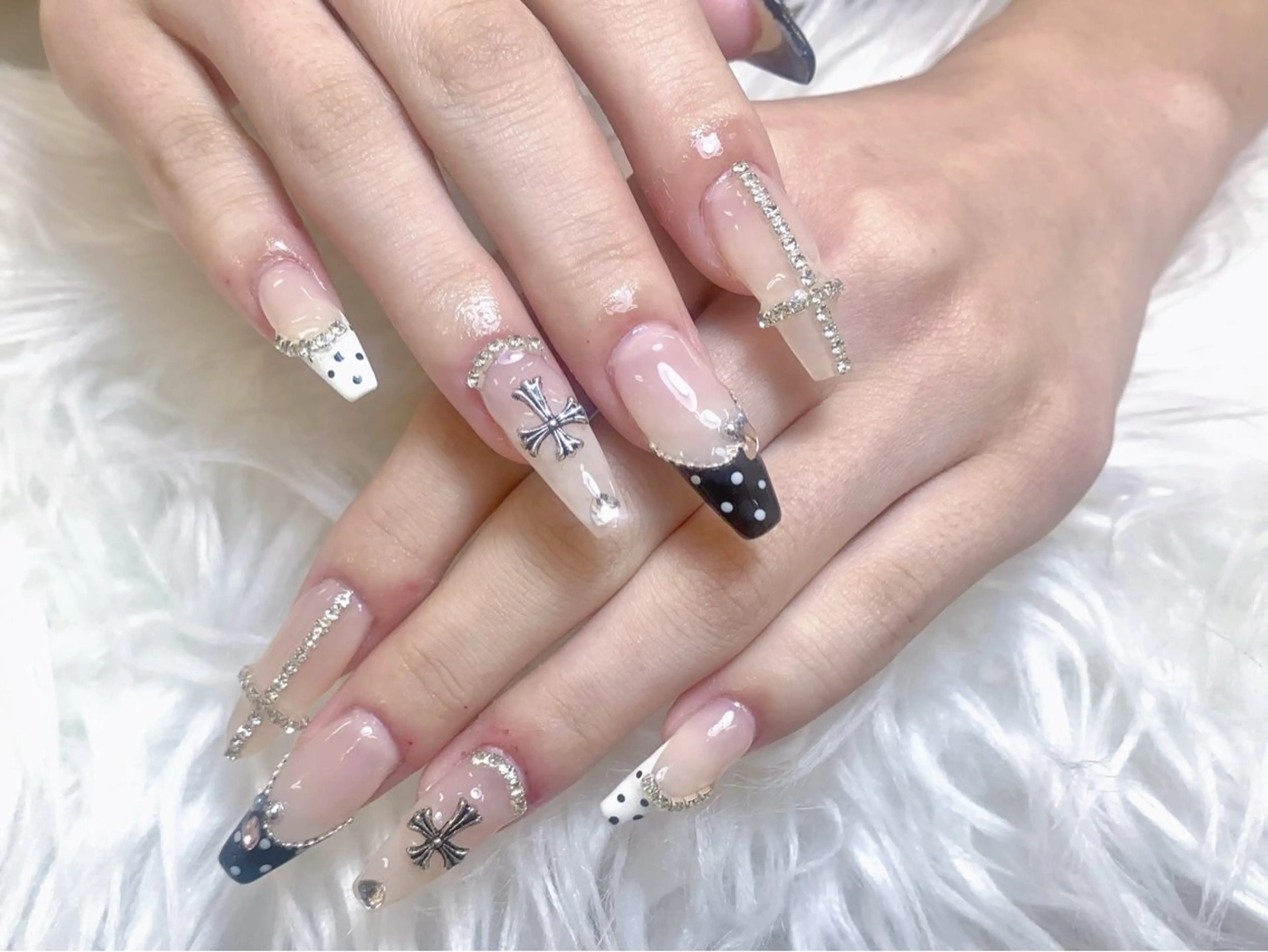ネイル ハンドネイル ANH NAIL ゴテゴテ専門店💎のネイルデザイン