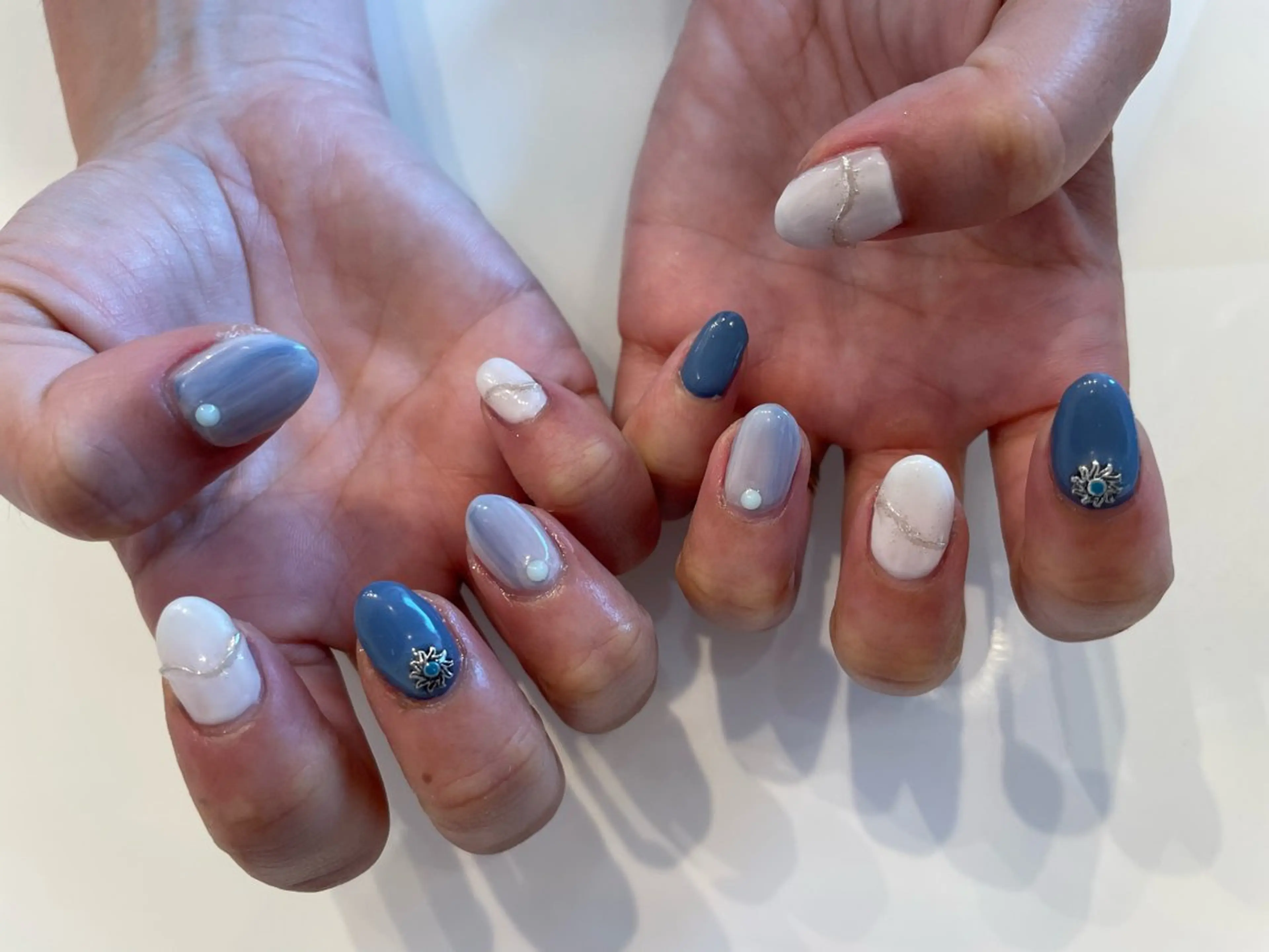 ネイル ♡ビジュール♡ NAIL &まつ毛のマツエク・マツパデザイン