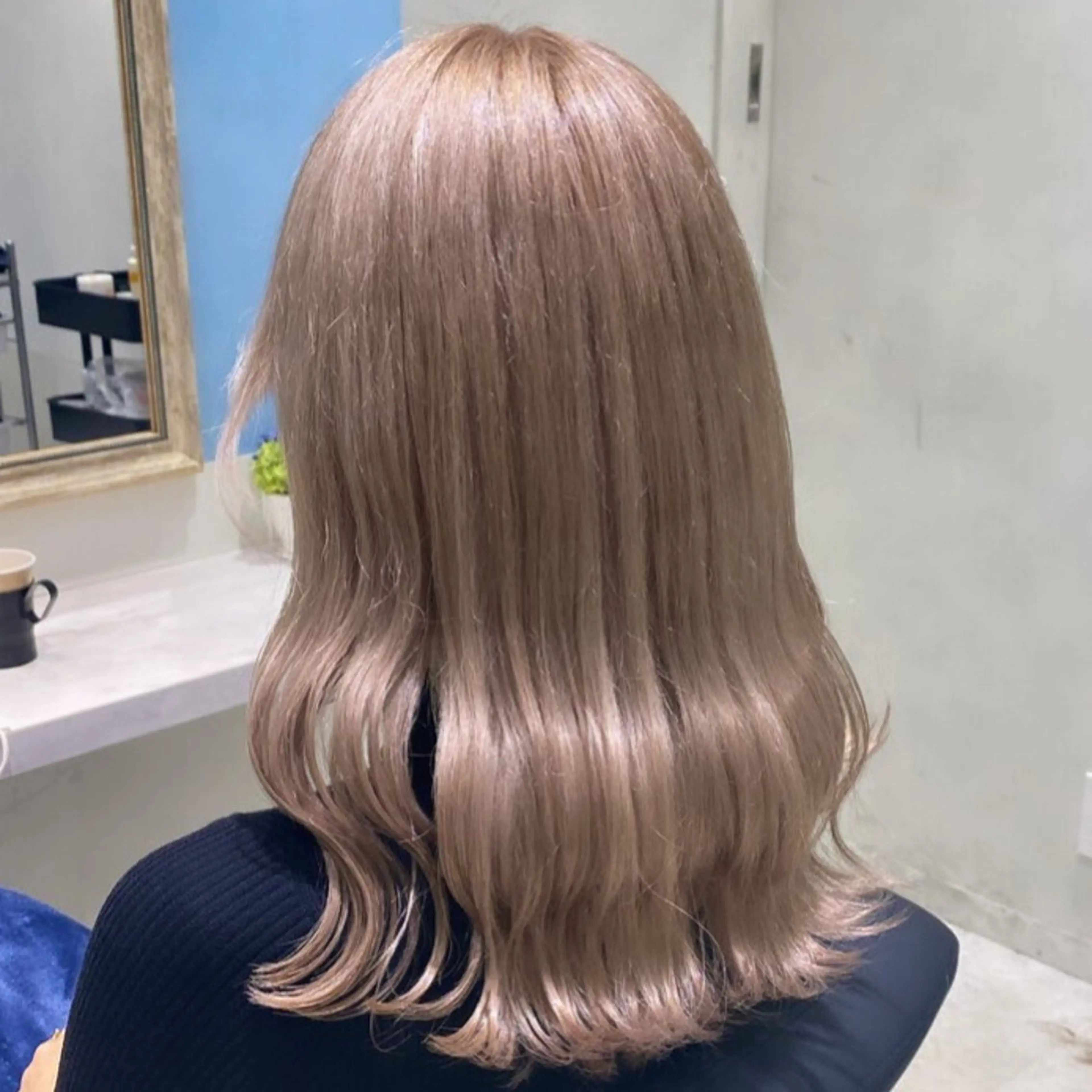 ロング カラー ブリーチ ハイトーンカラー 💖ブリーチ/暖色 𝐘𝐮𝐢💖のヘアスタイル