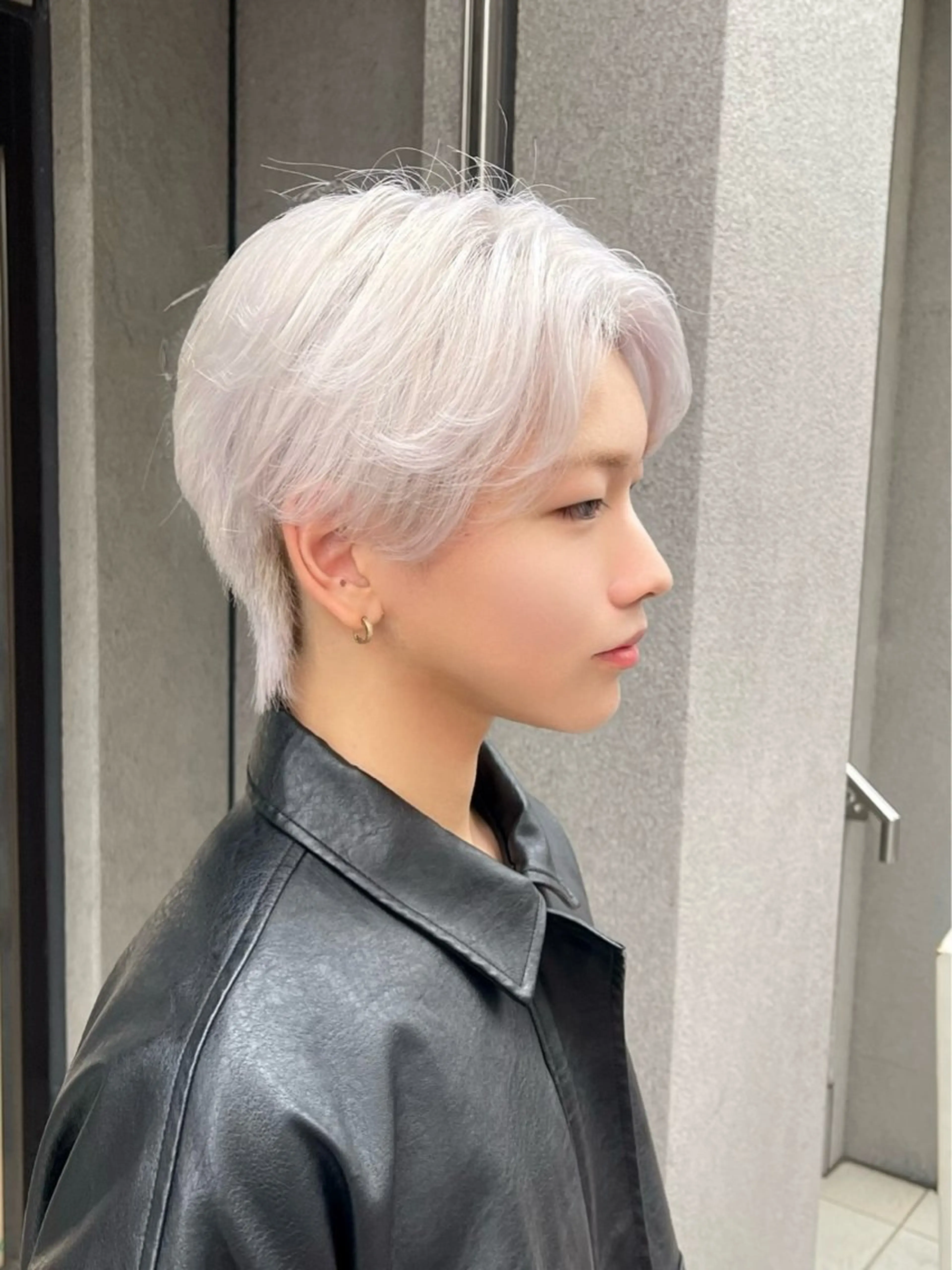 ショート カラー ヘアアレンジ メンズ メンズブリーチ ブリーチ カット 🥀韓国アイドルヘア haru🥀のヘアスタイル