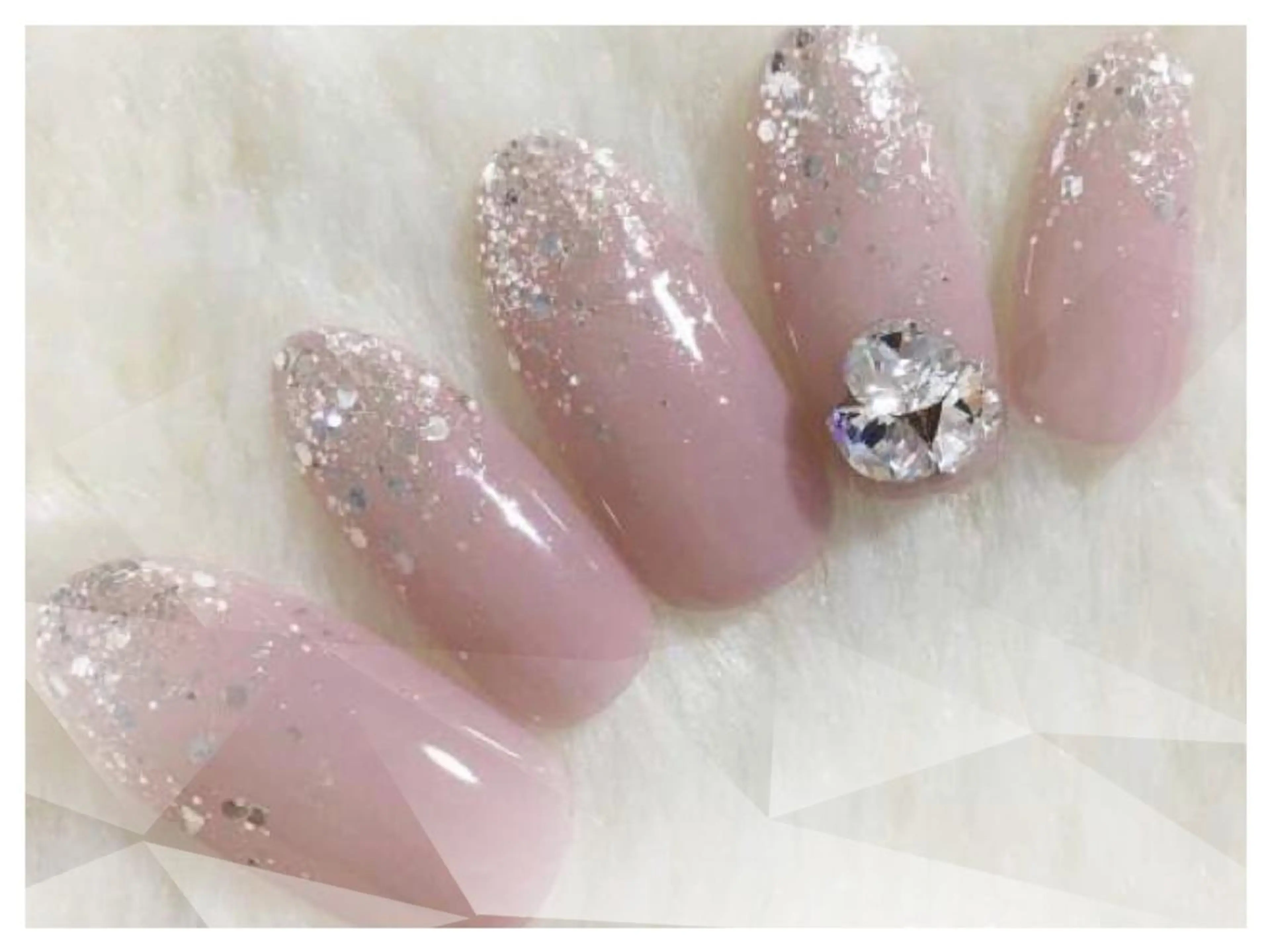 ネイル 「Honey NAIL新宿店」所属・Honey スカルプ専門店のネイルデザイン